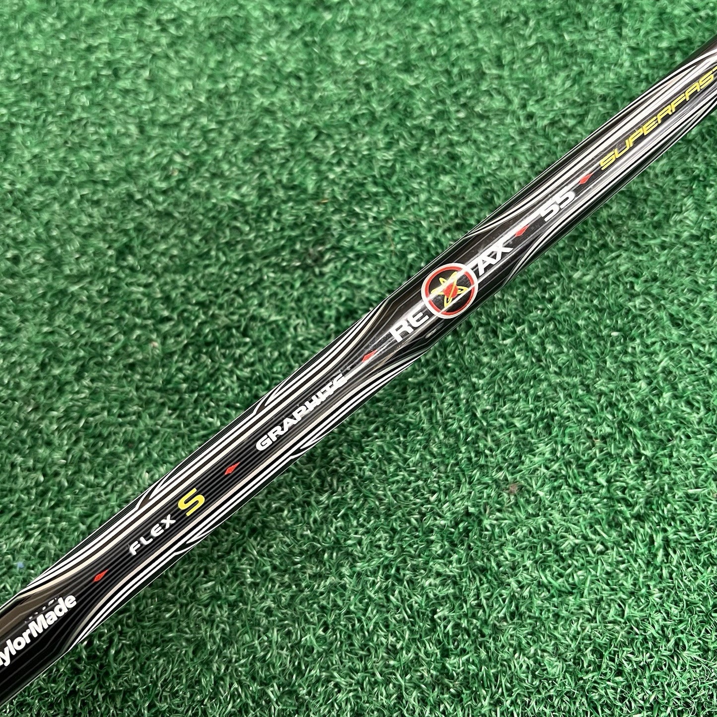 TaylorMade R7 CGB Max 3 Hybrid 19° Men's Right Hand Stiff Flex Graphite Shaft