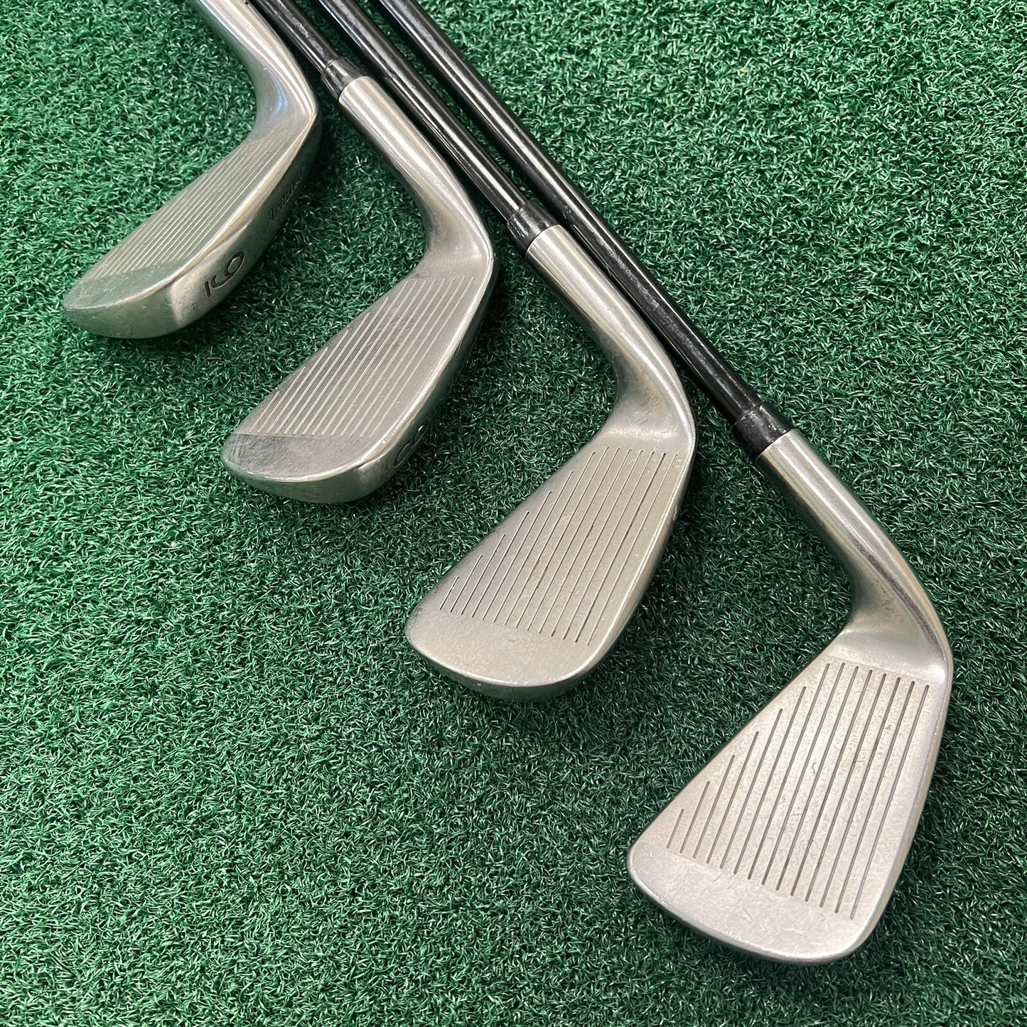Tommy Armour 845s OS Cavity Back 6, 7, 8, 9 Irons Men's Right Hand Regular Flex