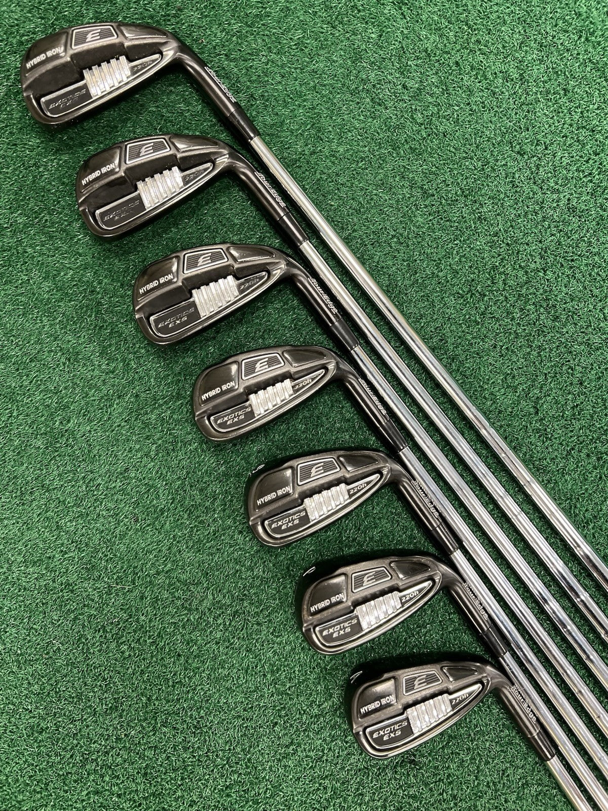 Tour Edge Exotics Exs 220H Iron Set 5-PW+AW Right Hand KBS Stiff 80g Steel Shaft