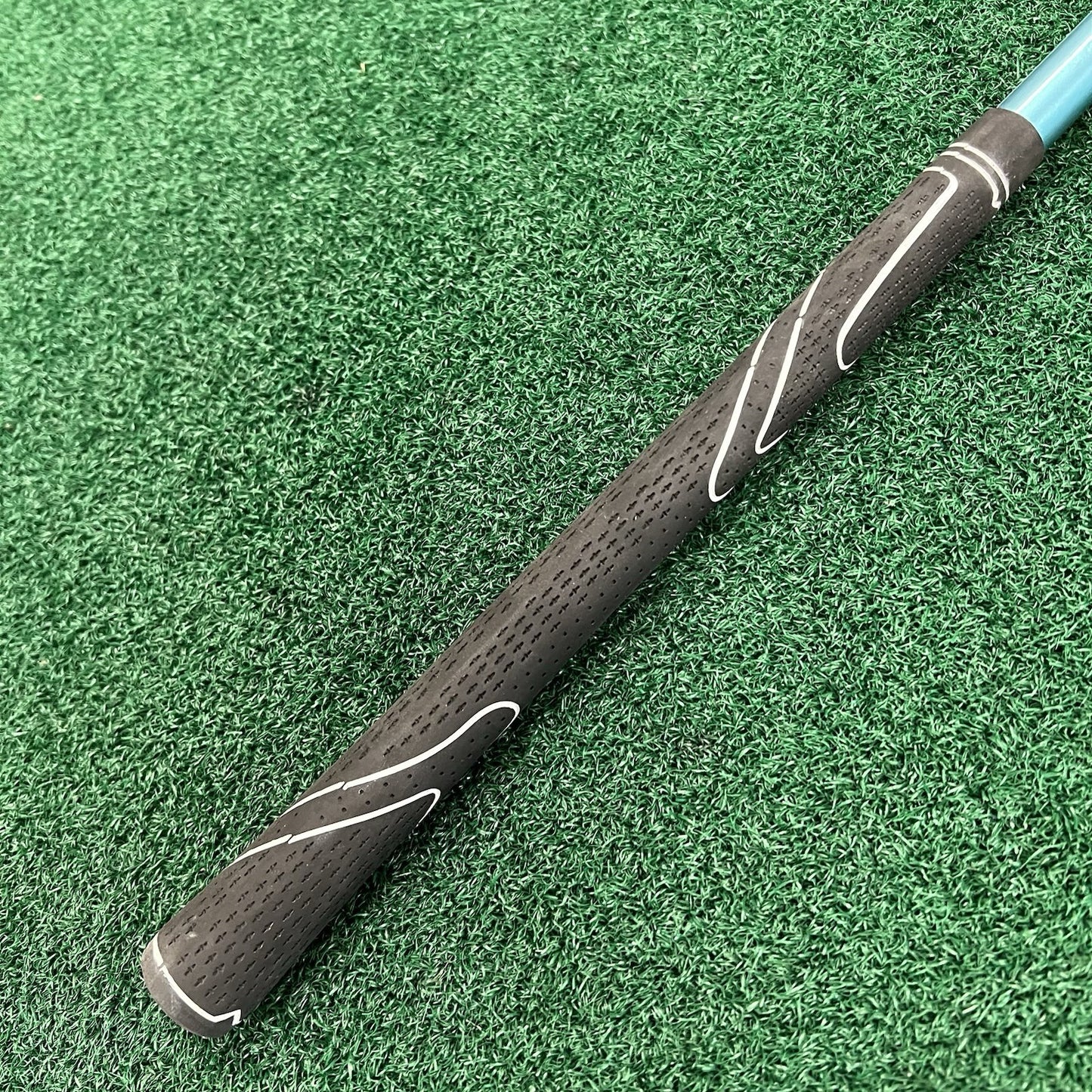 Wilson Magnolia Ladies RH Single 7 Iron Graphite Shaft Original Grip 36.5"