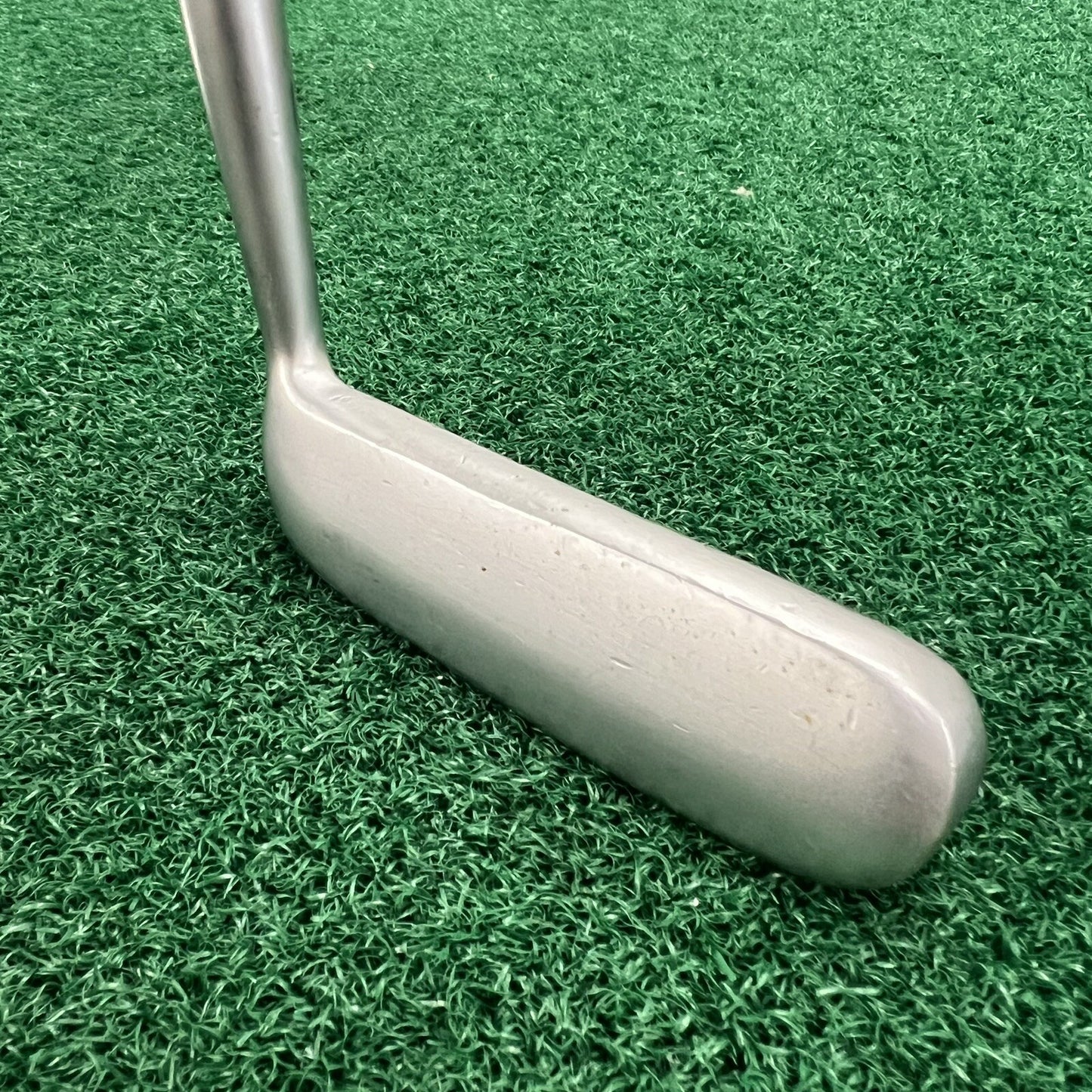 MacGregor Classic CBP Blade Putter Steel Shaft Right-Handed VERY CLEAN!