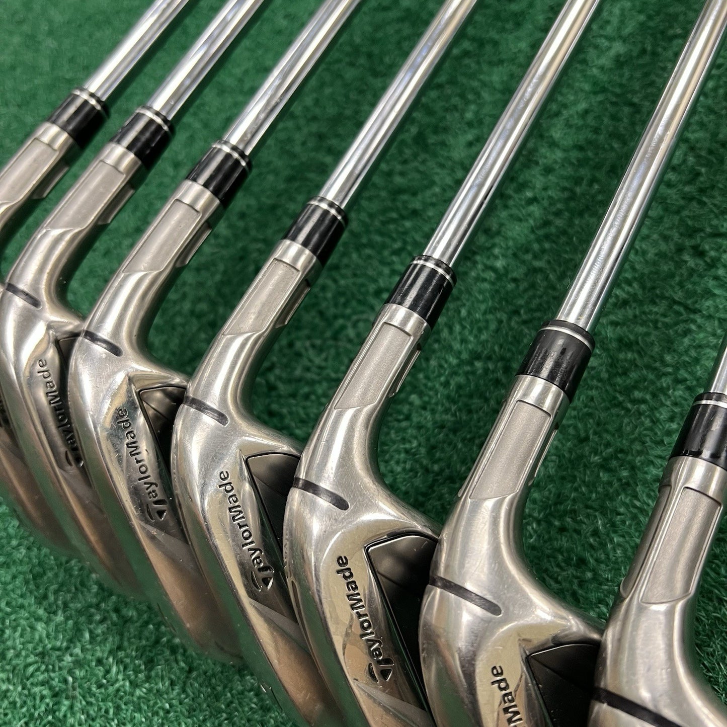TaylorMade Stealth Iron Set 4-PW Regular Flex Steel KBS Max MT R85 Shafts MRH