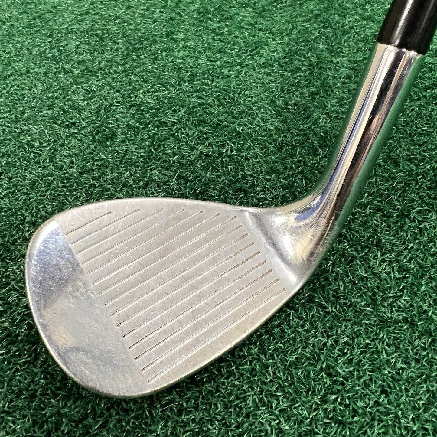 Cleveland CG14 56 Degree WEDGE YSQT Graphite 49G Ladies Flex Right handed