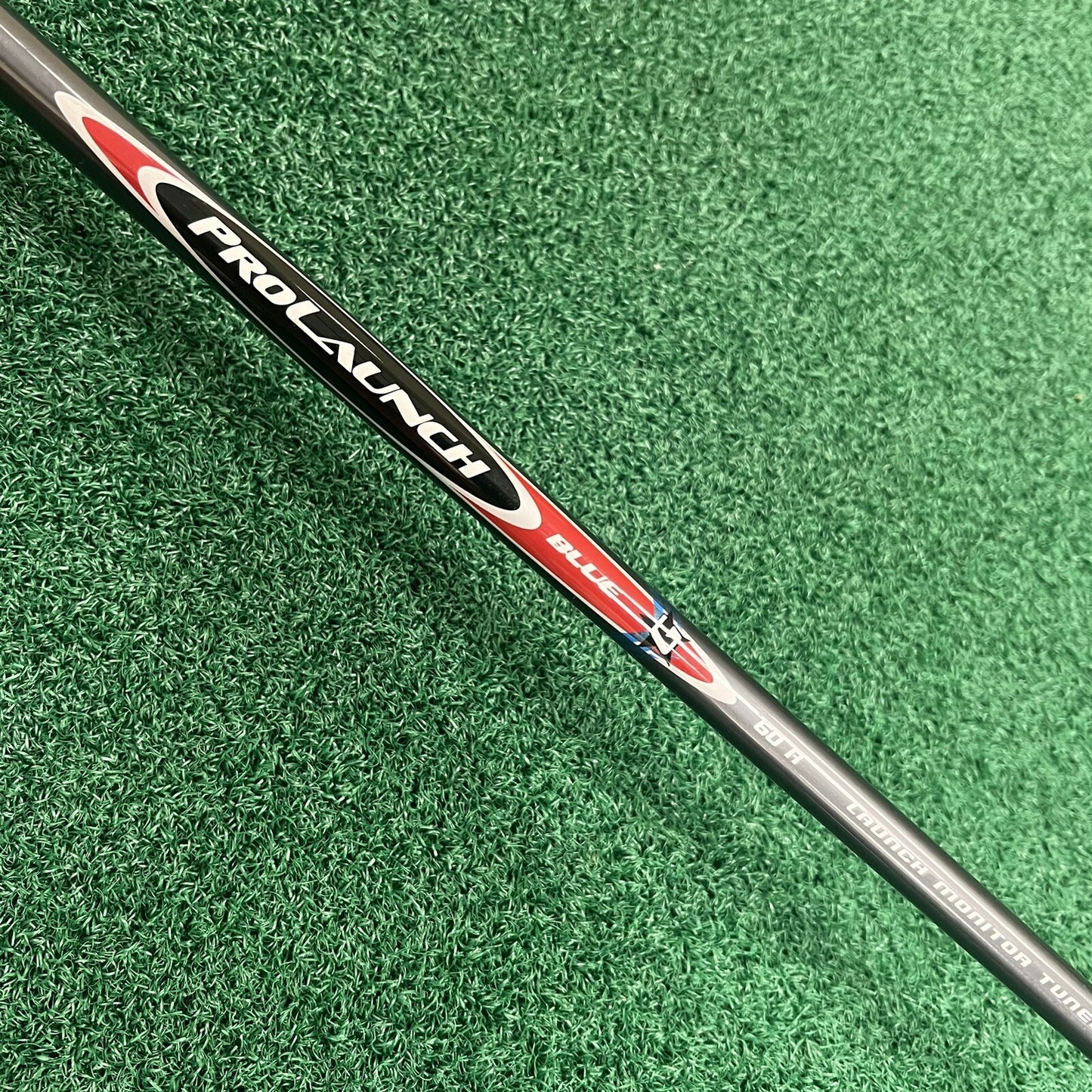 Adams Idea A12 OS Hybrid 8-Iron Hybrid Graphite Regular Graphite 37" Men's Right