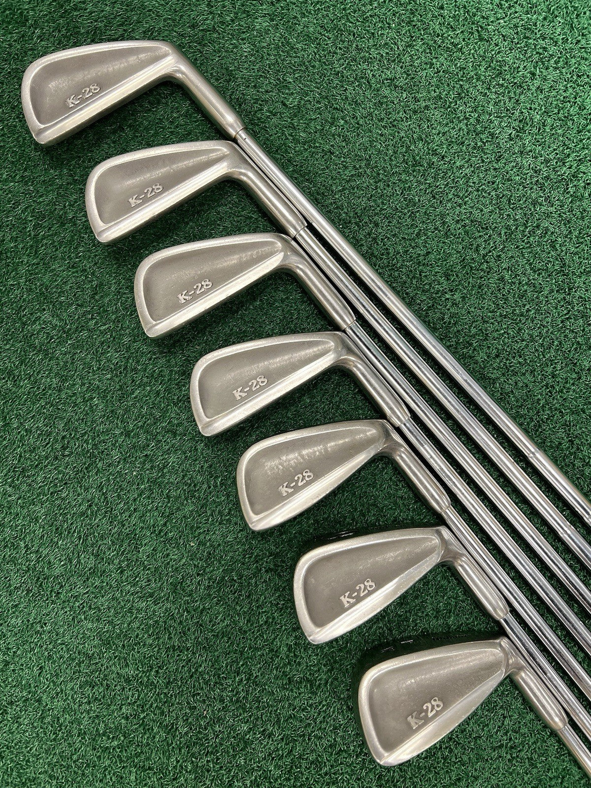 Wilson K-28 Iron Set Right Handed Regular Flex Steel Shaft 4-PW Golf Clubs