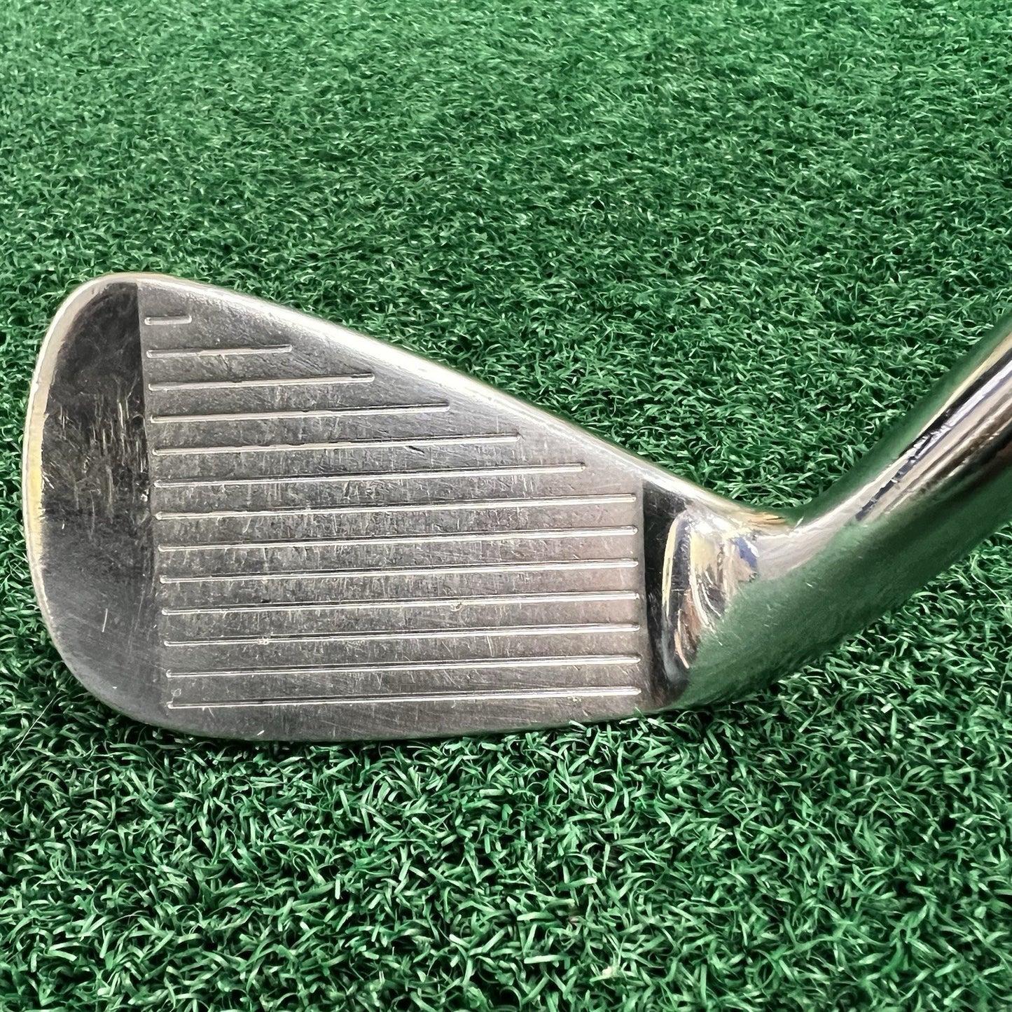Wilson Staff Fi5 Single 8 Iron Men's Right Hand S300 Steel Stiff Right 36.5"