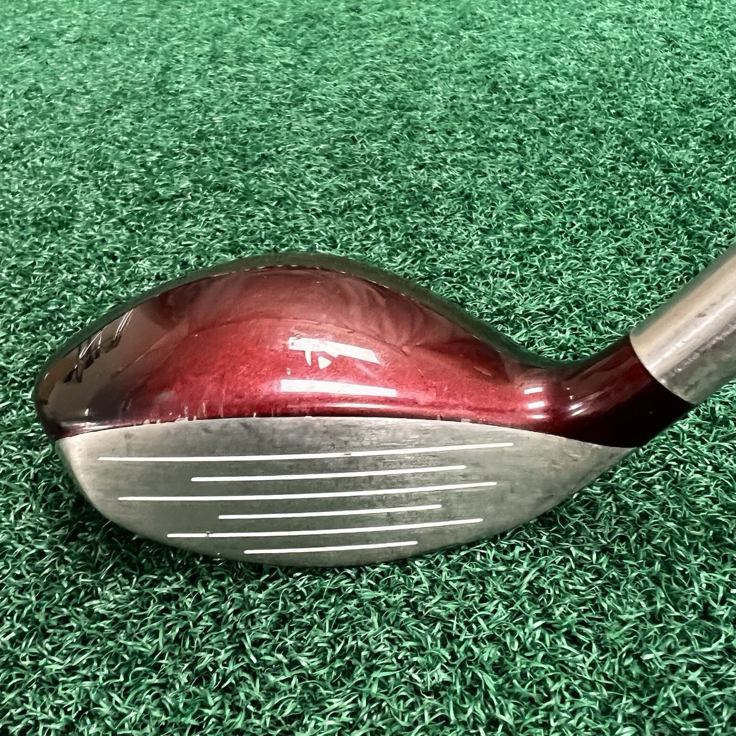 TaylorMade R7 CGB Max 3 Hybrid 19° Men's Right Hand Stiff Flex Graphite Shaft
