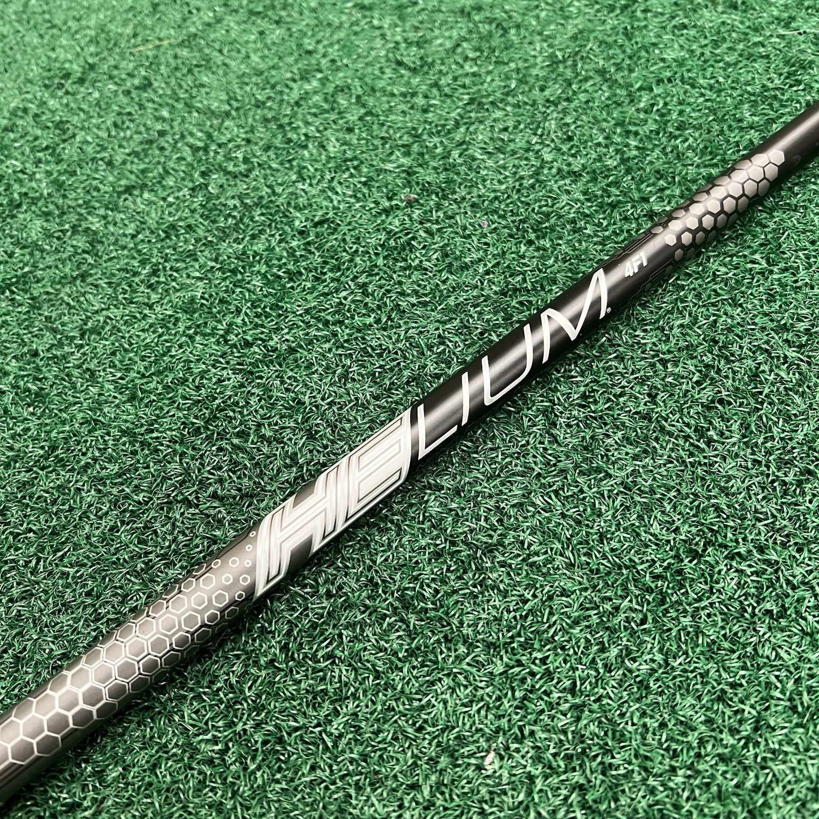 UST Mamiya Helium 5F3 Driver Shaft Regular w/ TaylorMade Adapter Tip A