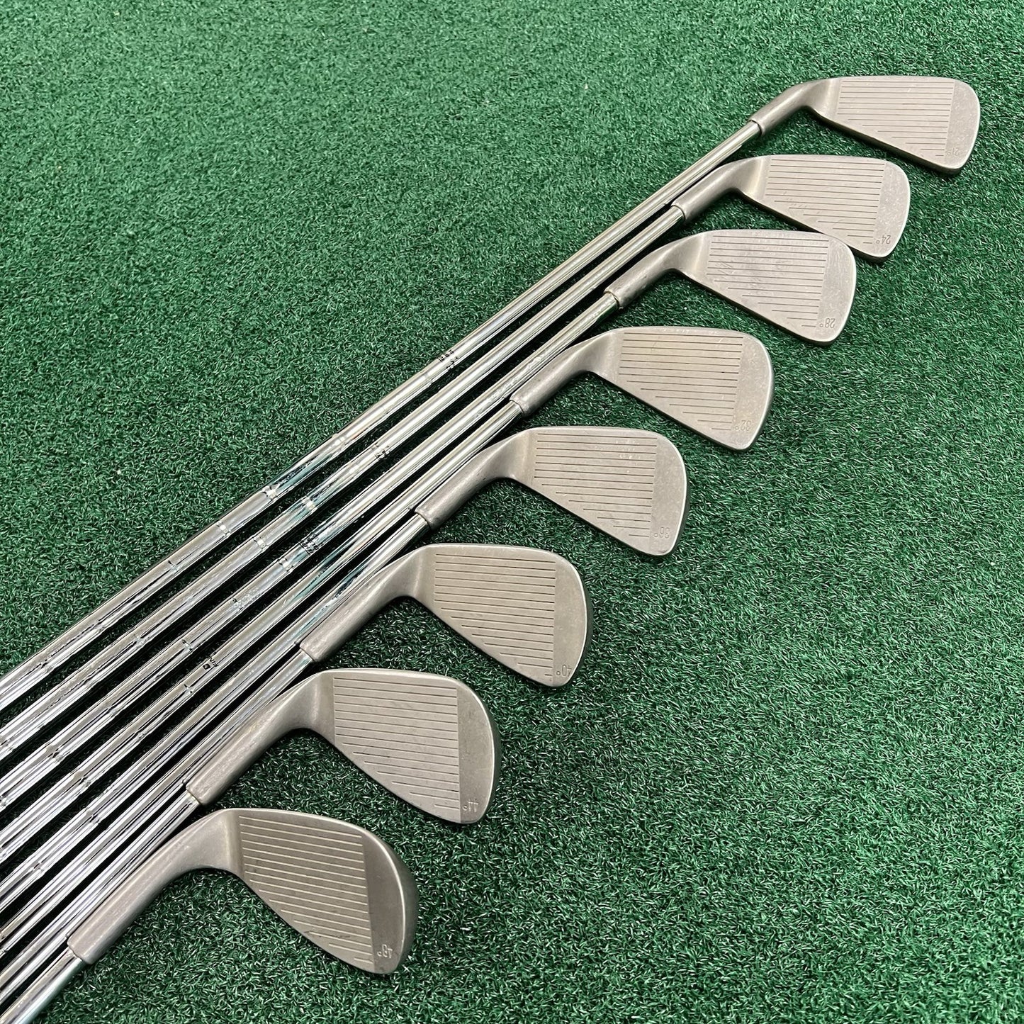 Tommy Armour 845s Silver Scot Iron Set 3-PW Regular Flex Steel Shafts Right Hand