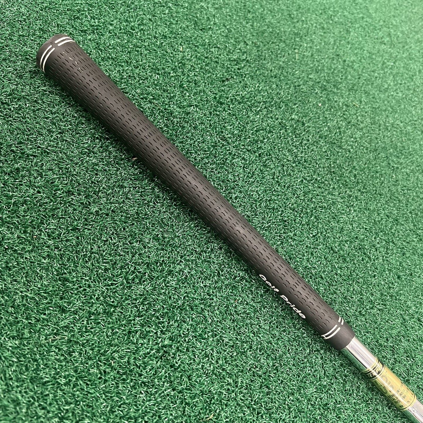 Master Grip Master Single 2 Iron Men's Right Hand Regular Flex Steel Shaft 39"