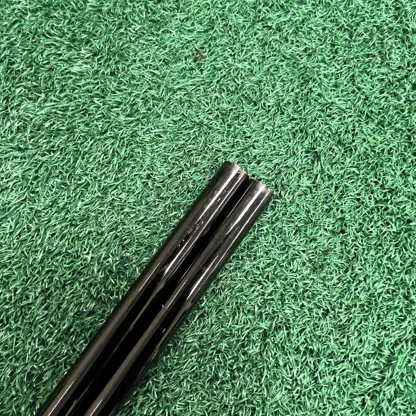 Fujikura Vista Pro Graphite IRON Shafts .370 Brand New Regular Flex (Set of 2)