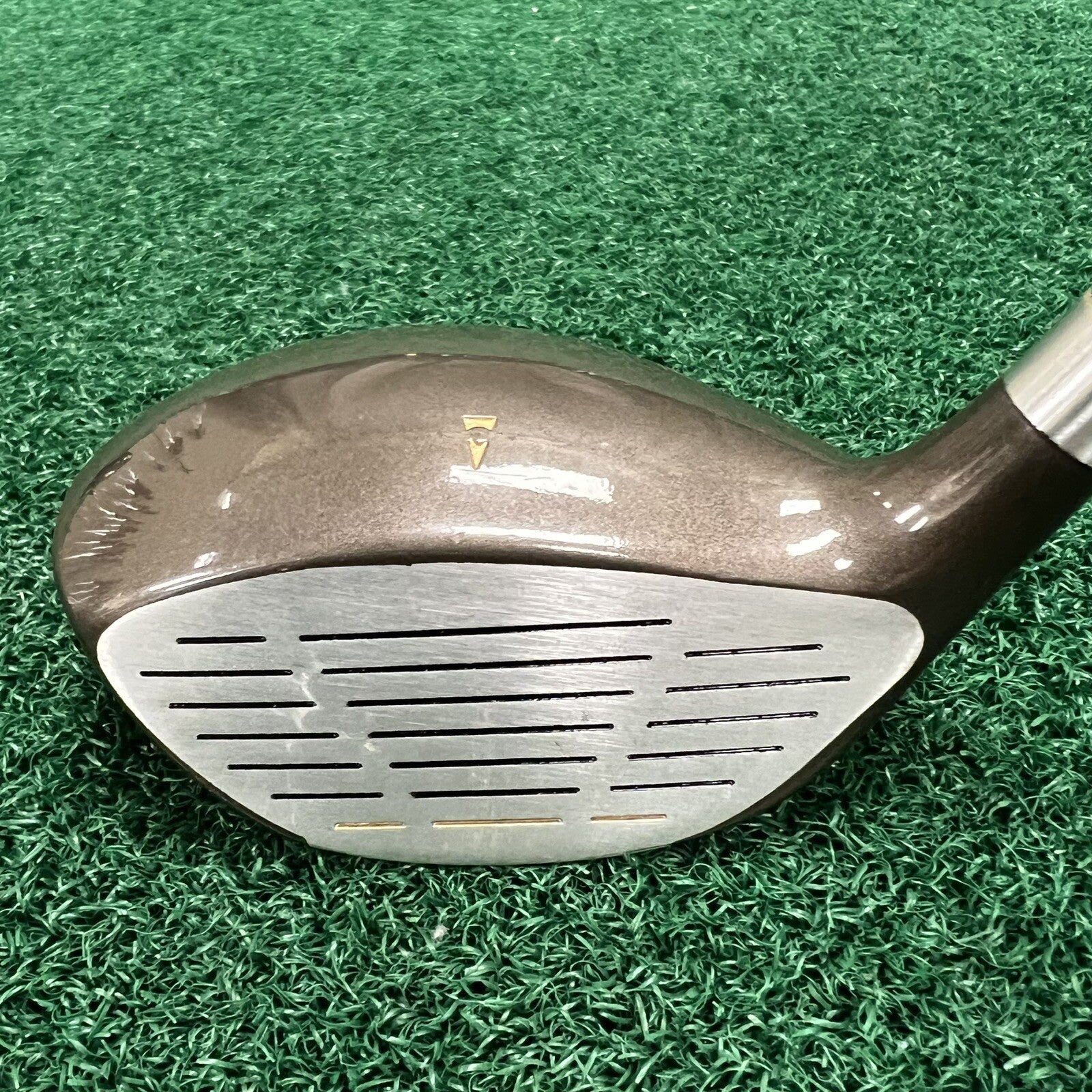 Golfsmith TG 19° #5 Fairway Wood Graphite Shaft Stiff Flex Graphite Shaft MRH