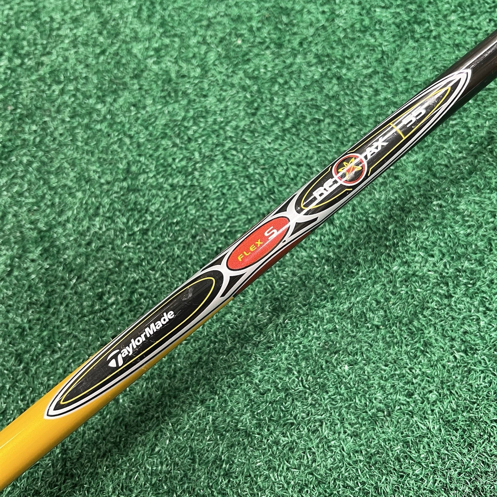 TaylorMade r7 Draw 6 Iron RH TaylorMade REAX r7 55 Stiff Graphite Shaft 37.5"