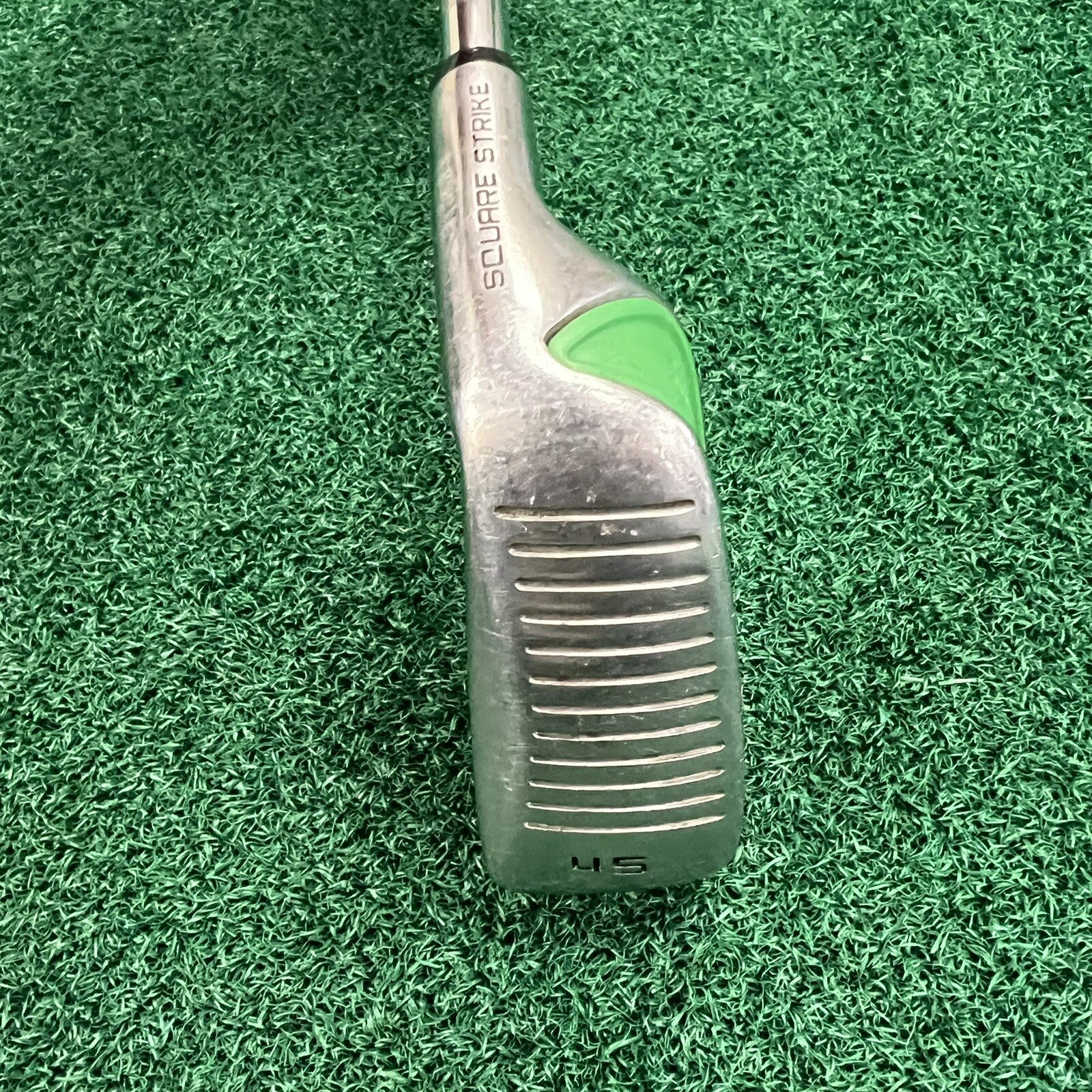 Square Strike 45° Chipper Wedge Golf Club Green Men's Right Hand Steel Shaft