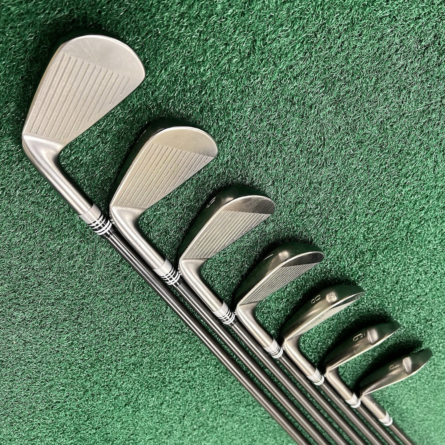 Srixon ZX7 MKII Gunmetal Black Iron Set 4-PW MRH Stiff Flex KBS Tour Black Steel