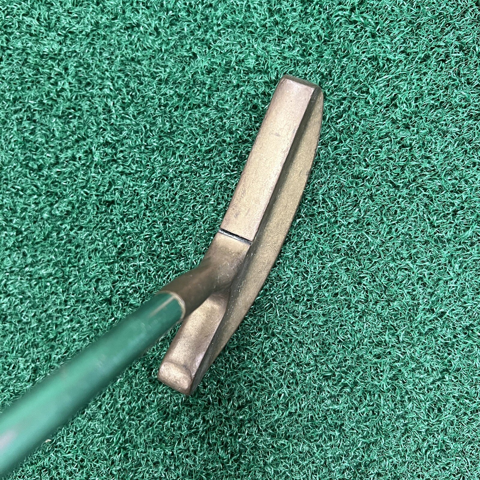 Vintage Cougar Series Golf Putter 36" Flanged Putter Men's Right Hand Steel