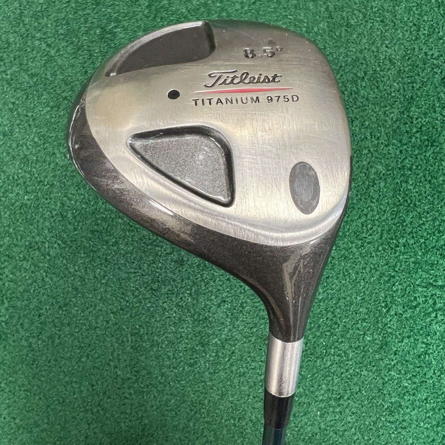 Titleist 975D Titanium Driver 8.5° Grafalloy ProLite Stiff Flex Right Hand