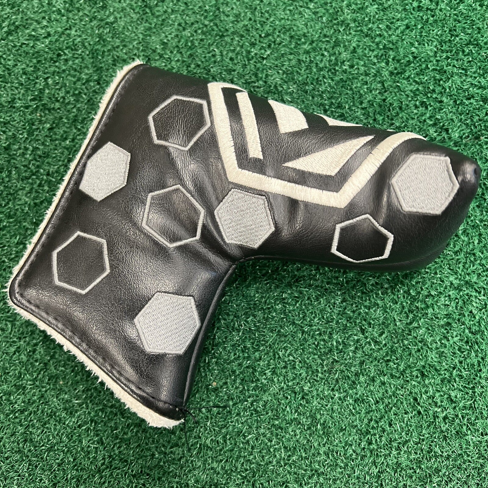 Bettinardi Golf Studio Stock HEX Black Blade Putter Head Cover Made in the USA