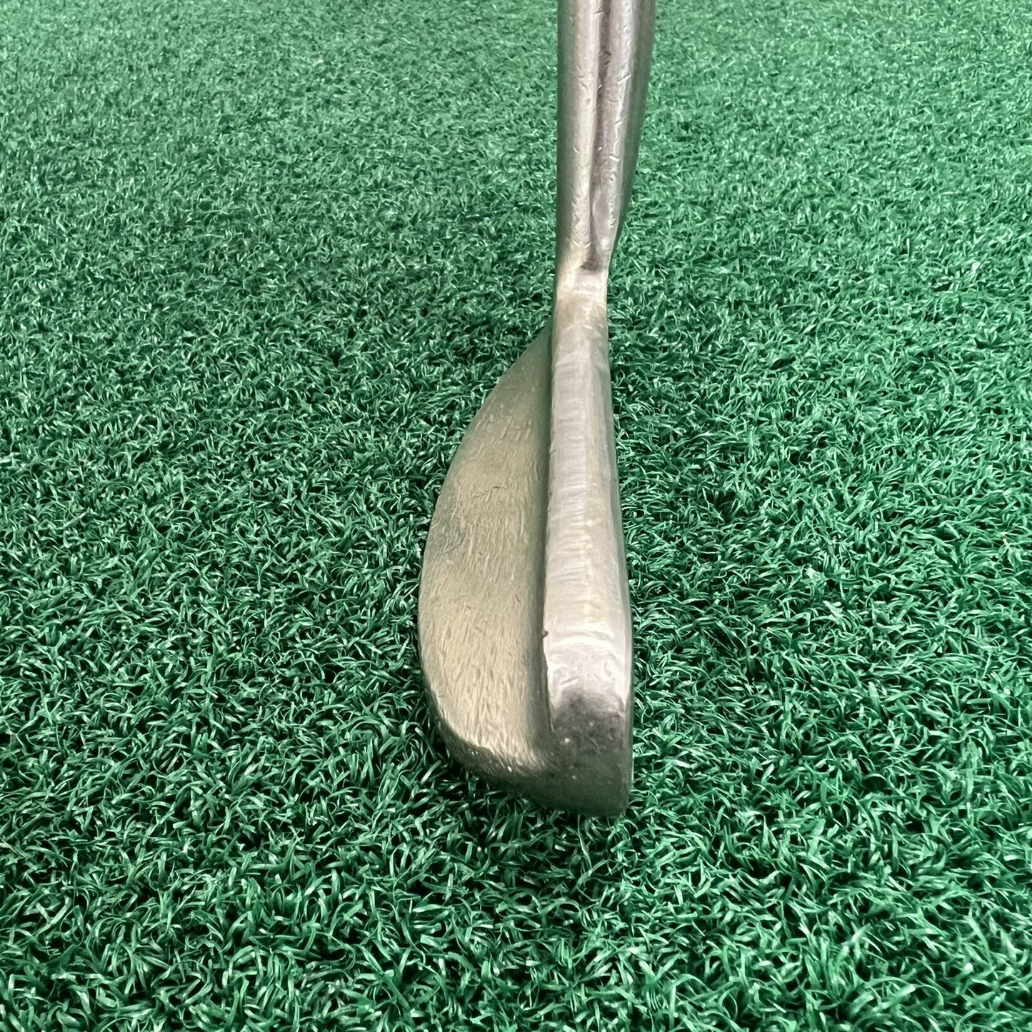 Palm Springs "New Yorker"  8802 Style Heel-Shafted Putter MRH