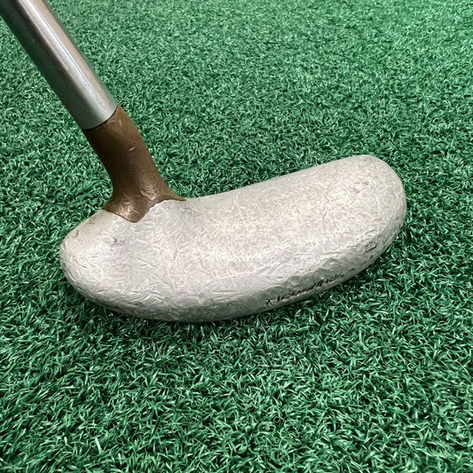 Acushnet Bullseye ML-XM6S Brass Mallet Putter Vintage USA Made MRH 36.5" Length
