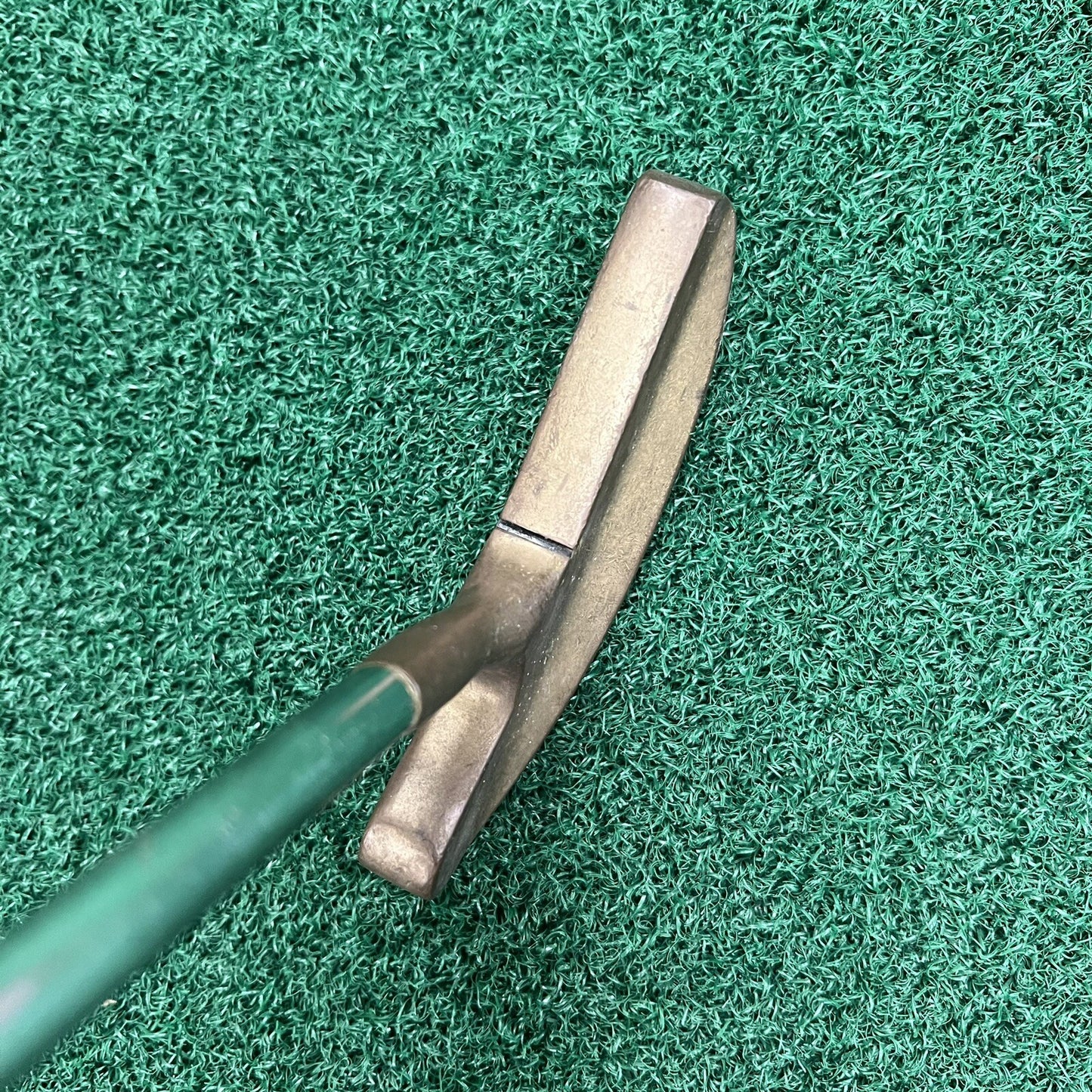 Vintage Cougar Series Golf Putter 36" Flanged Putter Men's Right Hand Steel