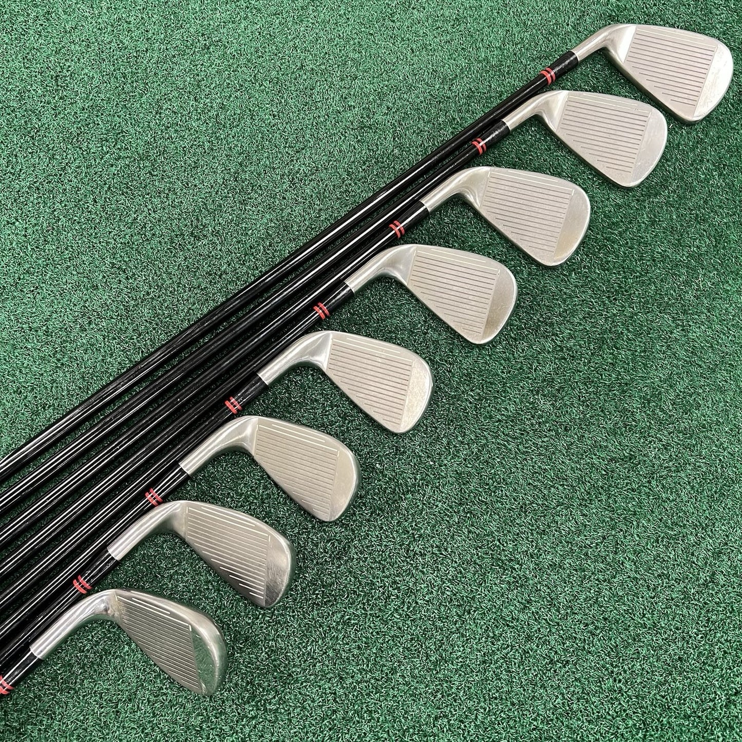 ORLIMAR Hip Steel Iron Set 4-PW+SW Men's Right Hand Regular Flex Graphite Shafts