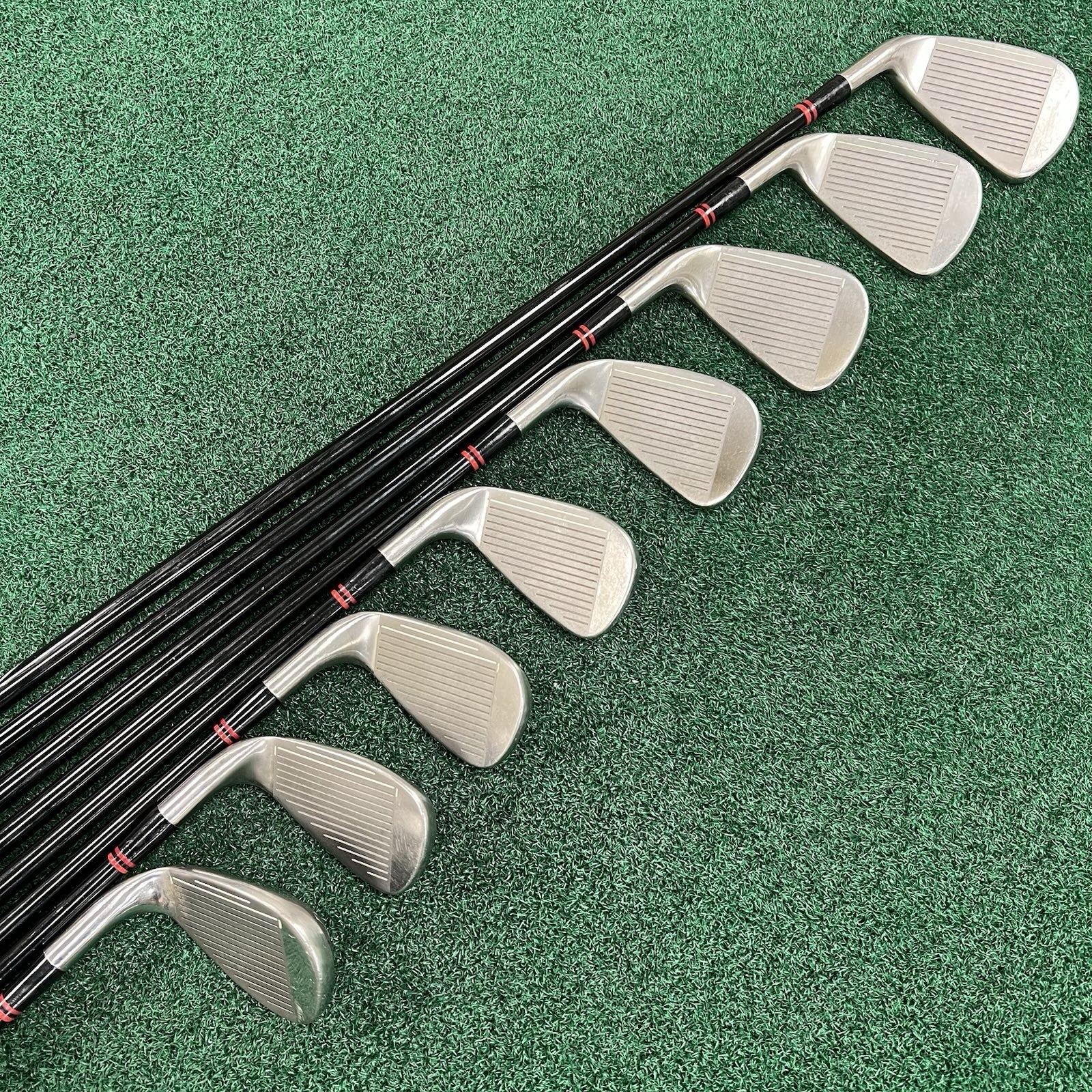 ORLIMAR Hip Steel Iron Set 4-PW+SW Men's Right Hand Regular Flex Graphite Shafts