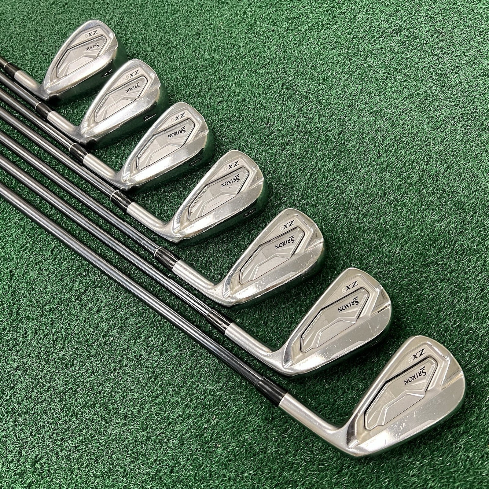 Srixon ZX5 MK-II Iron Set 5-PW+AW Right Hand Regular F3 Flex Graphite Shafts
