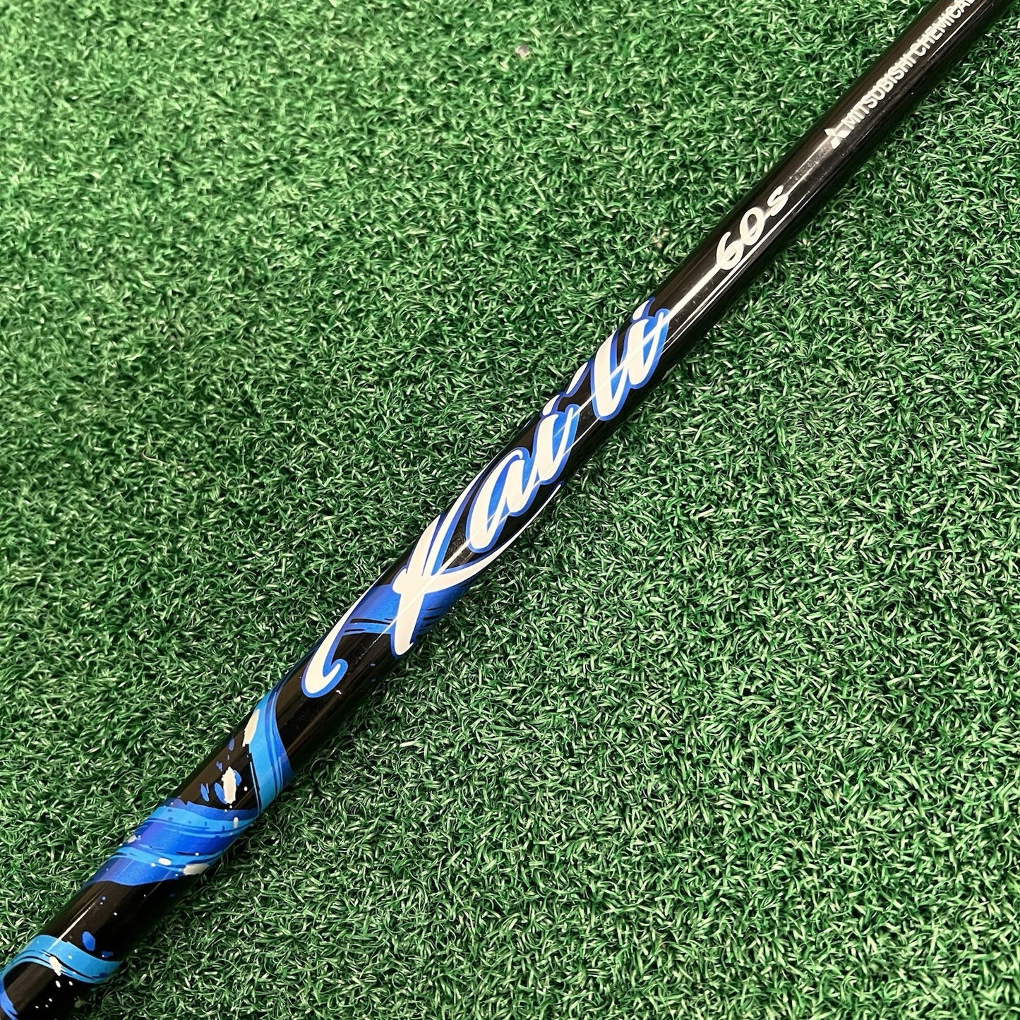 Taylormade Left Handed SIM2 9° Driver Stiff Flex Kai'Li 60g Graphite Shaft w/HC