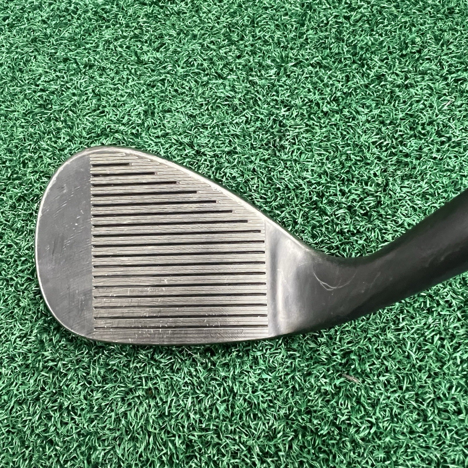 Cleveland RTX-3 V-MG 60° Lob  Wedge LW Wedge Flex Steel Shaft 35" Gunmetal