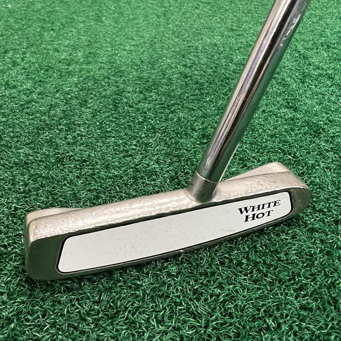 Odyssey White Hot #2 Center Shafted 35” Blade Putter Men's Right Hand Steel