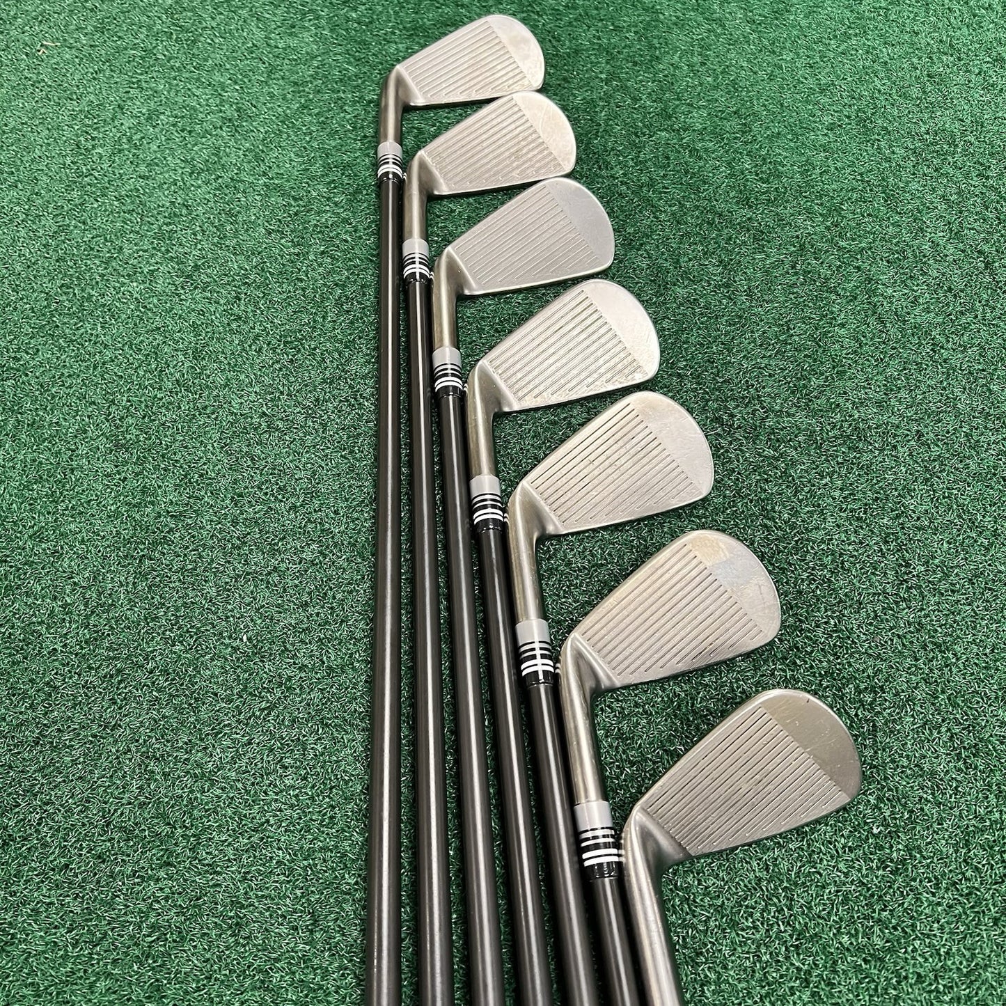 Srixon ZX7 MKII Gunmetal Black Iron Set 4-PW MRH Stiff Flex KBS Tour Black Steel