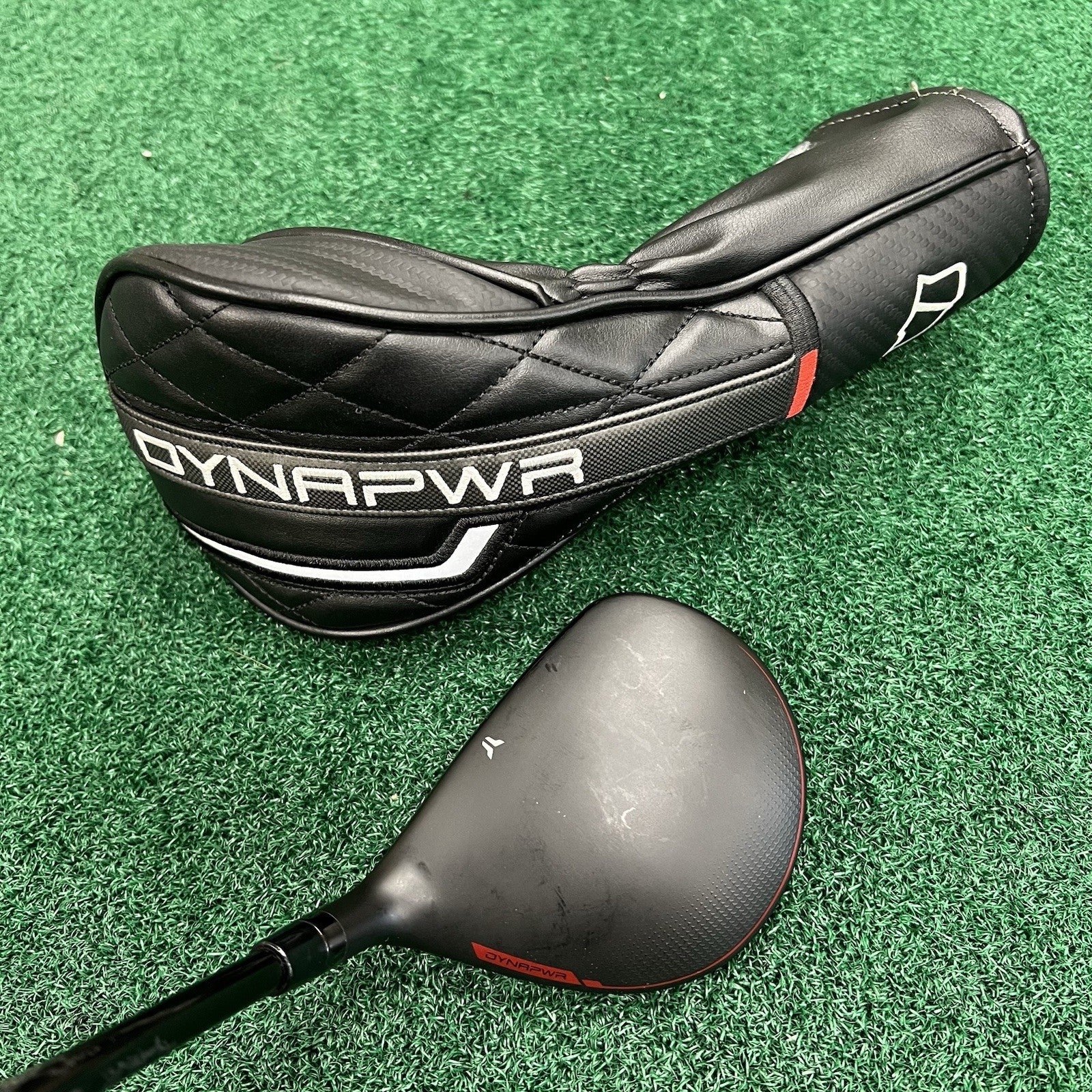 Wilson Staff Dynapower 5 Wood 18° MRH Regular Flex HZRDOUS Graphite 5.5 w/HC