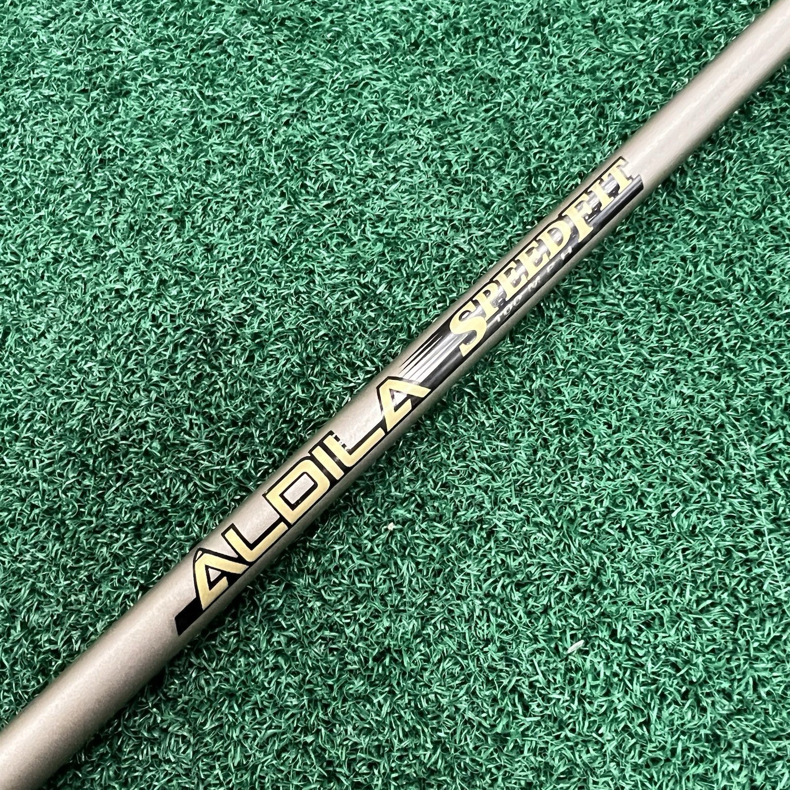 Callaway Edge Costco #5 Hybrid 25° Men's Right Hand Stiff Flex Graphite Shaft