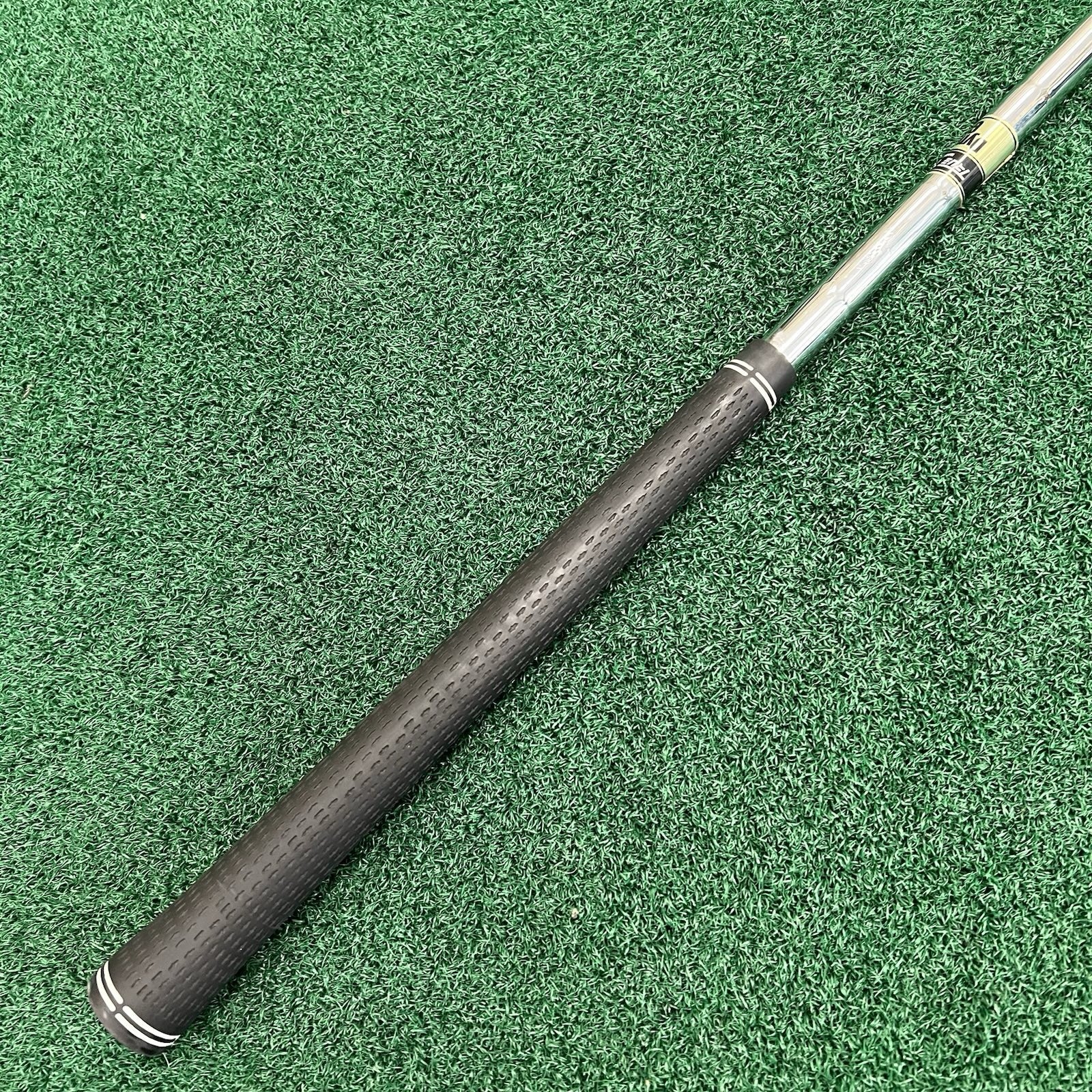 Adams Idea MB2 Single 7 Iron Men's Right Hand Dynamic Gold X100 X-Stiff Steel
