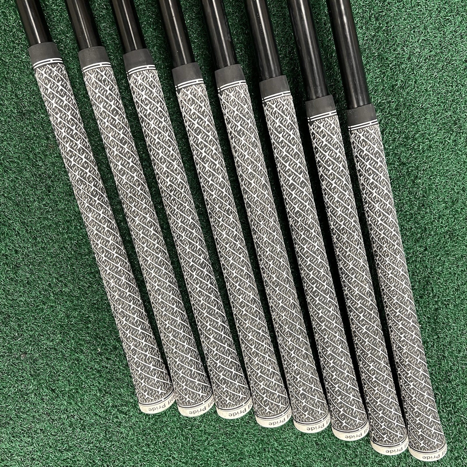Titleist T200 Black Onyx Iron Set 4-PW+48° MRH Extra Stiff Project X LZ Steel