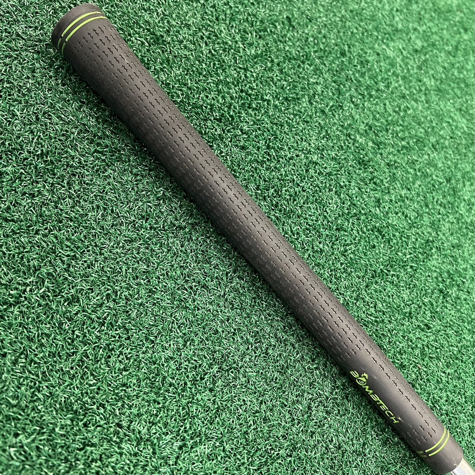 Bombtech Grenade 60° LW Lob Wedge RH 35.5 in Steel Shaft Stiff Flex