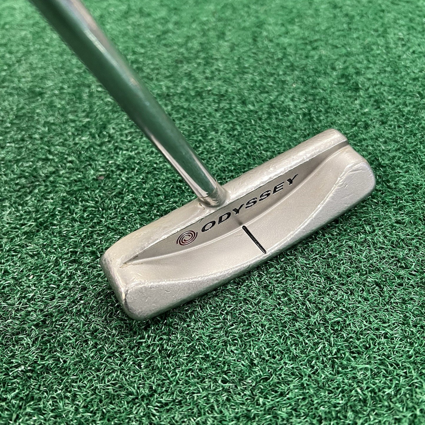 Odyssey White Hot #2 Center Shafted 35” Blade Putter Men's Right Hand Steel