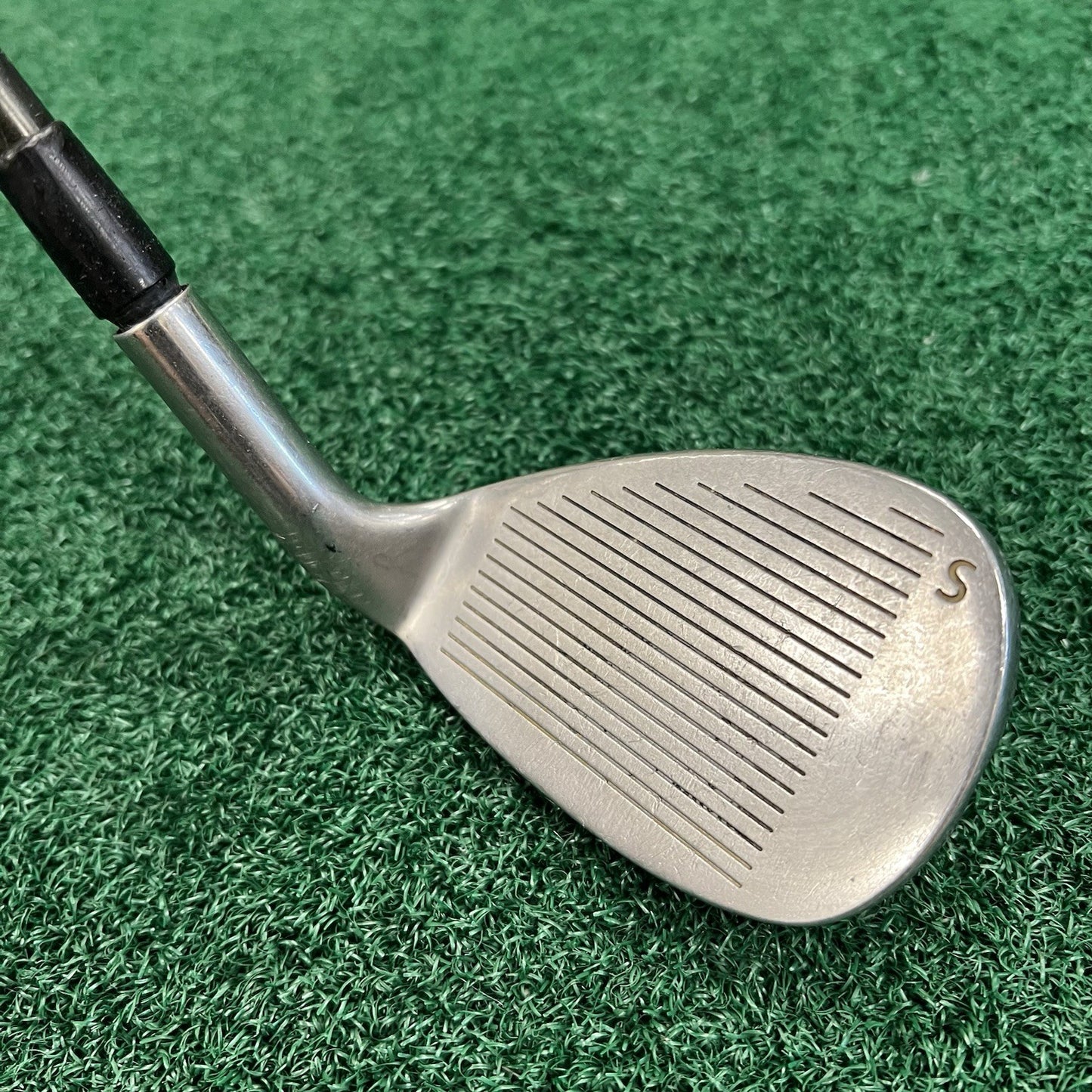 Taylormade Burner Midsize Pitching Wedge PW Regular Graphite Shaft LEFT HAND