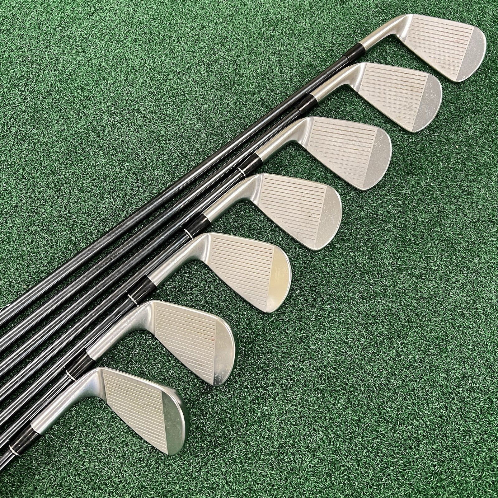 Srixon ZX5 MK-II Iron Set 5-PW+AW Right Hand Regular F3 Flex Graphite Shafts