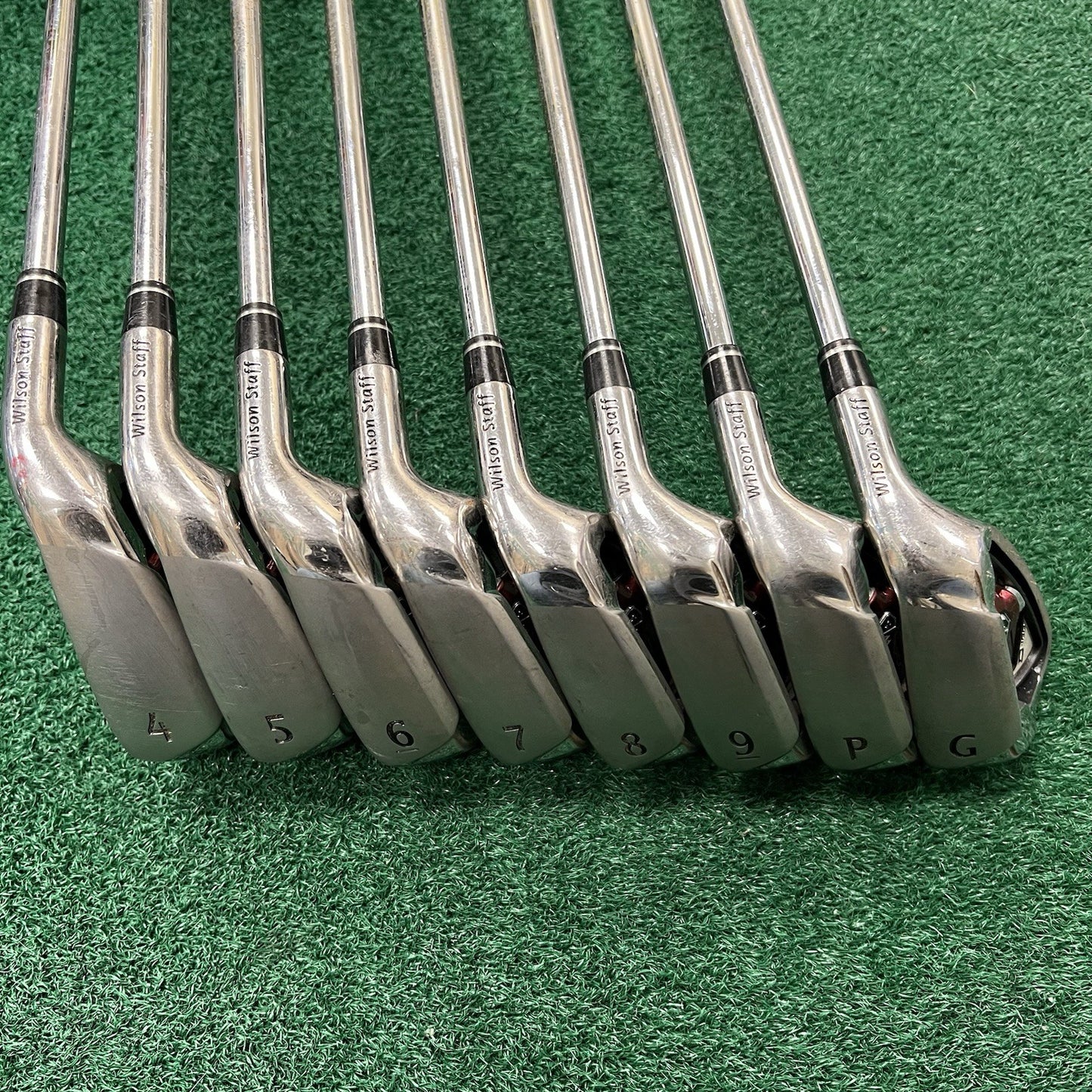 Wilson Staff D100 Iron Set 4-PW+GW Men's Right Hand Regular Flex Steel Shafts