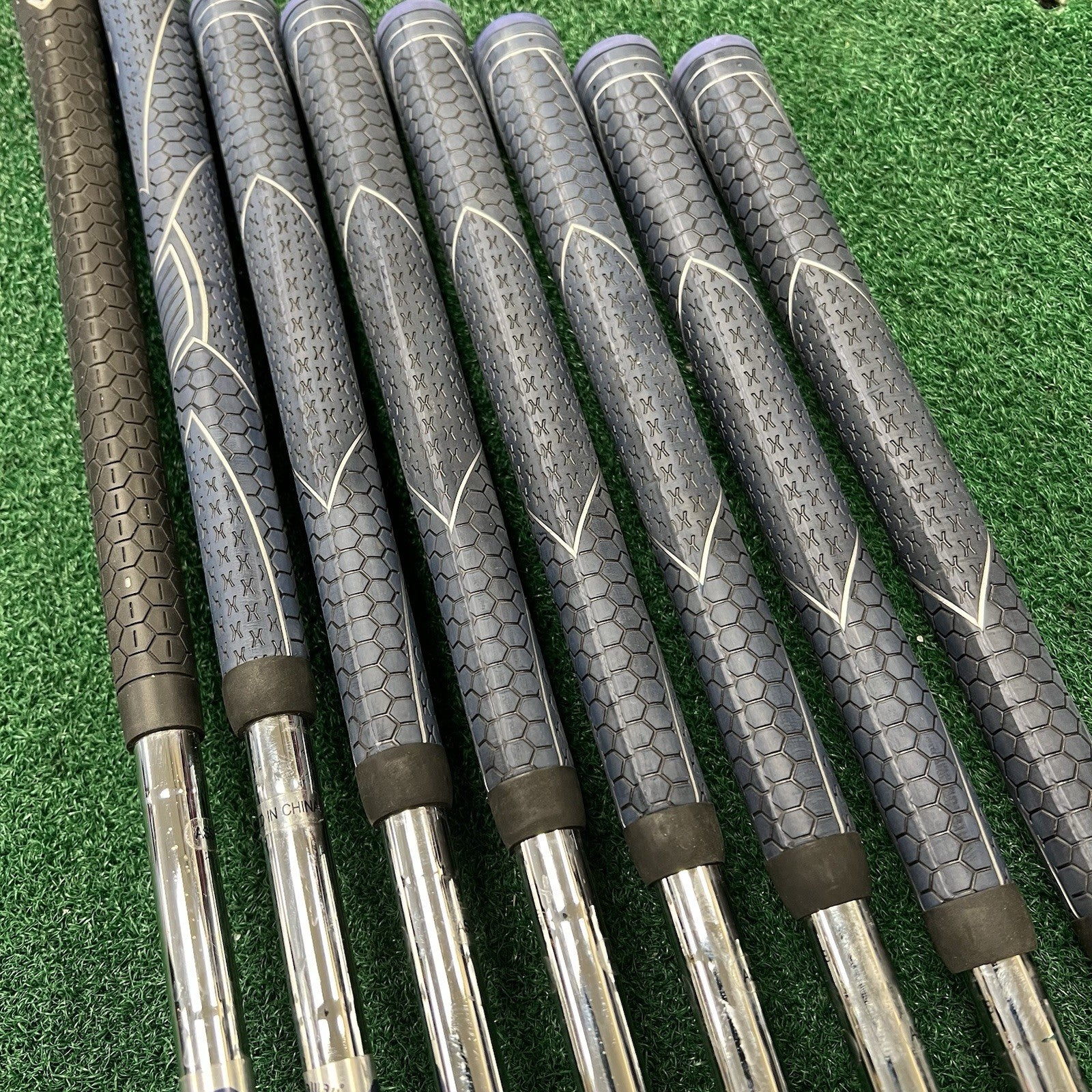 Callaway X-20 Iron Set 4-PW+SW Right Hand Uniflex Steel Shafts WINN MID Grips
