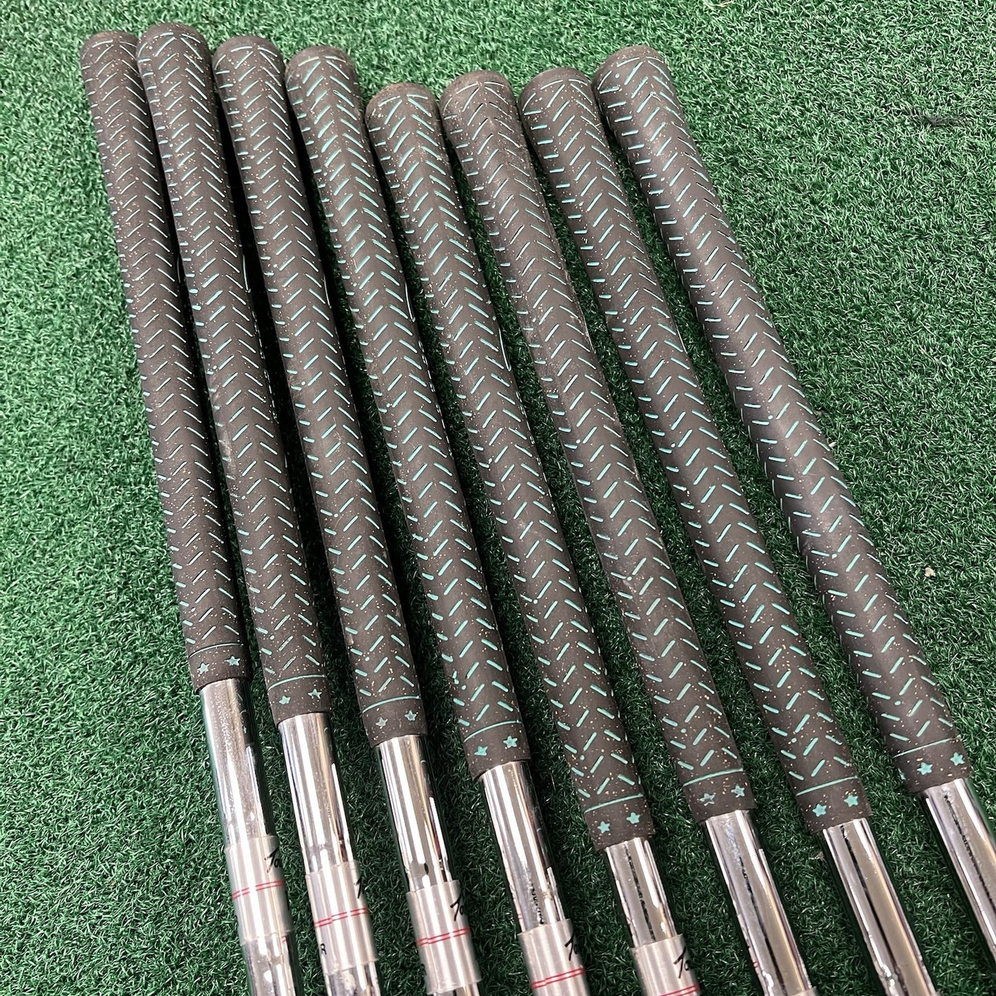 Tommy Armour 845s Silver Scot Iron Set 3-PW Regular Flex Steel Shafts Right Hand