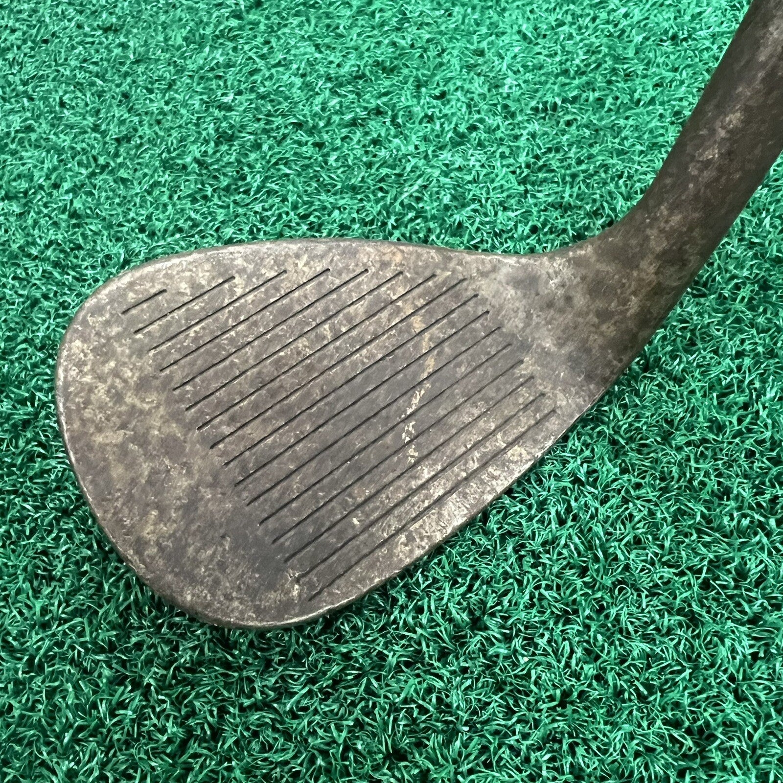 Titleist BV 256-10 Vokey Design Wedge 56° Oil Can 8620 Right Handed 35.5"