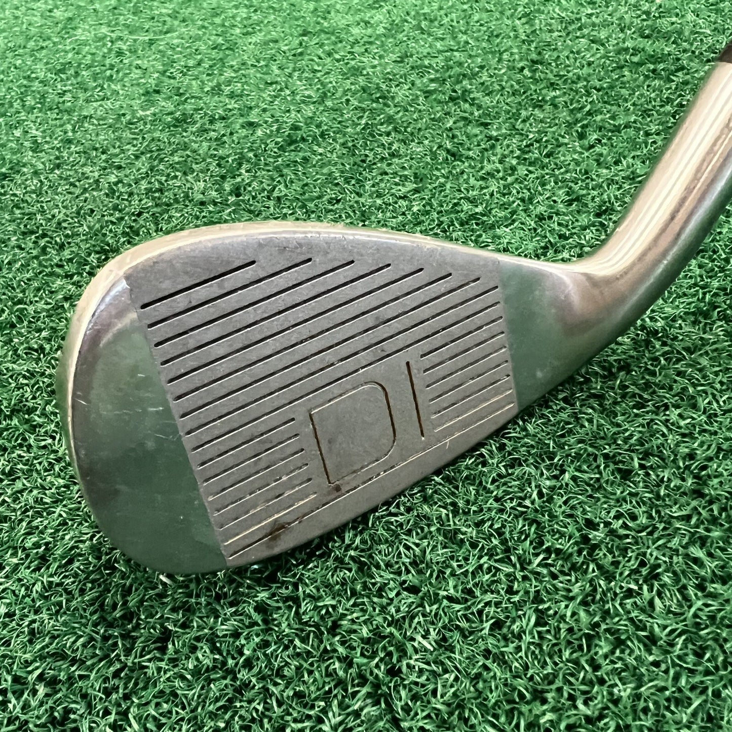Knight Approach Oversize Driving 1 Iron Graphite Regular Flex 40" Right Handed