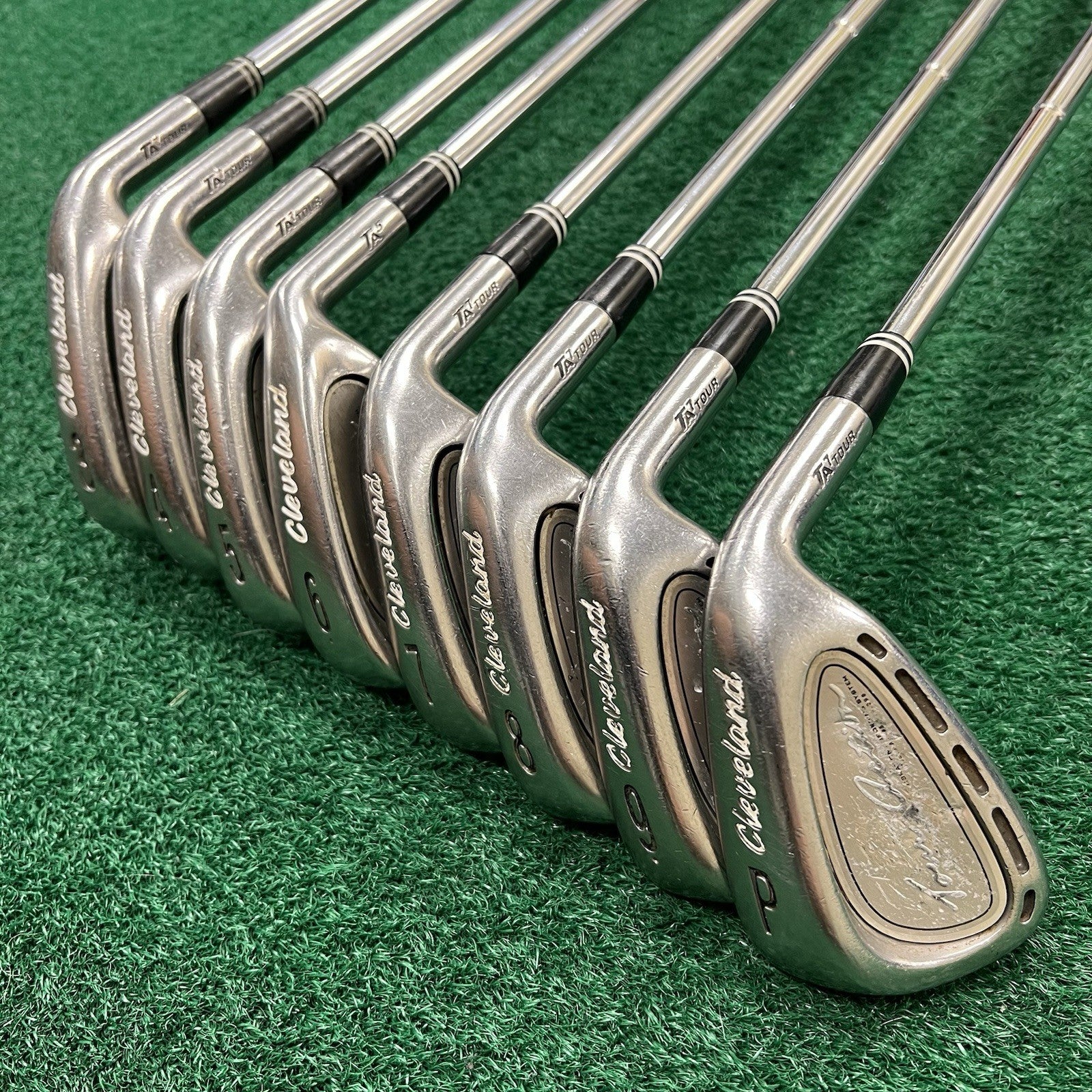 Cleveland Tour Action TA7 TOUR Iron Set 3-PW Dynamic Gold Regular Flex Steel