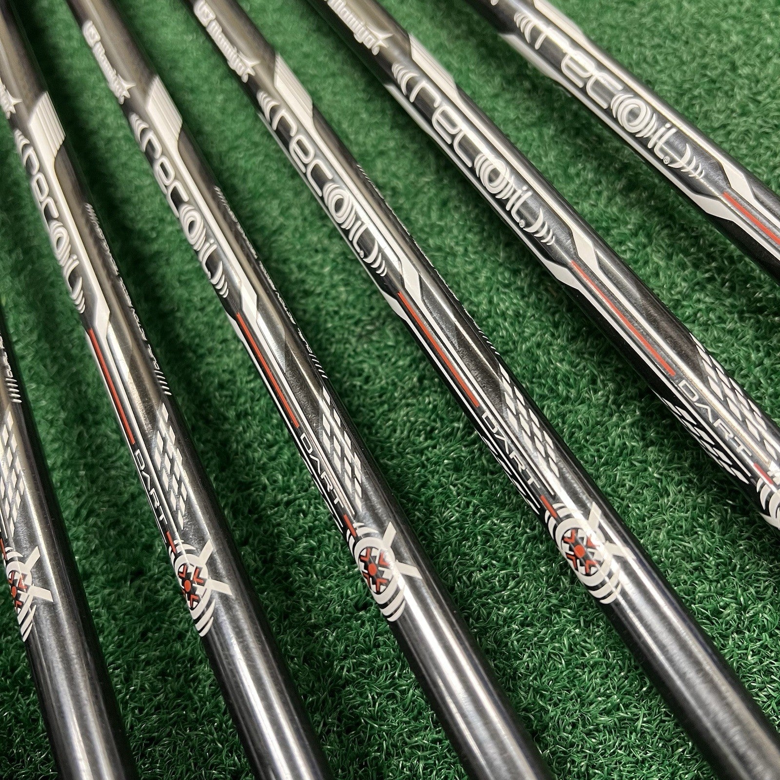 Srixon ZX5 MK-II Iron Set 5-PW+AW Right Hand Regular F3 Flex Graphite Shafts