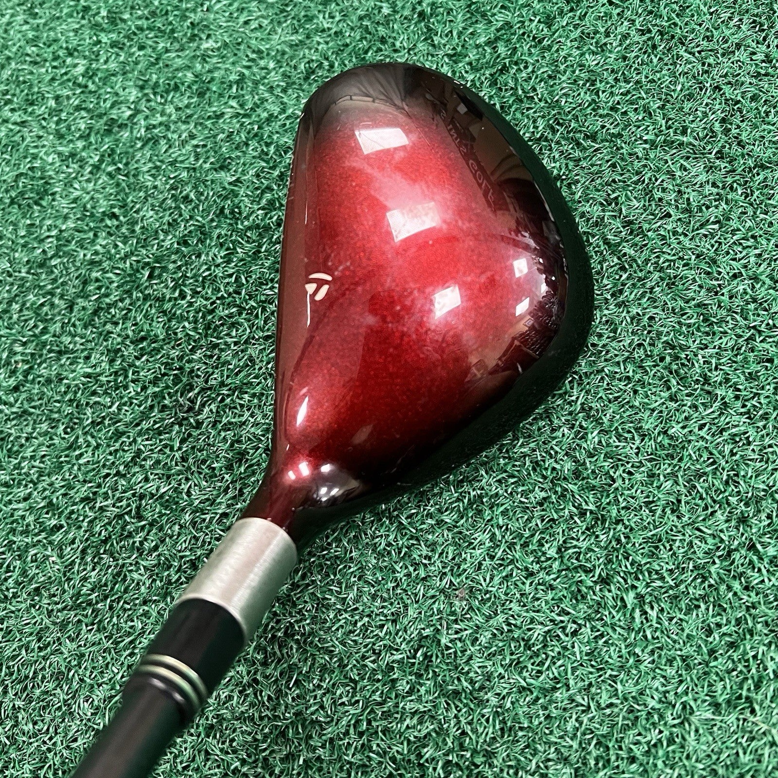 TaylorMade R7 CGB Max 3 Hybrid 19° Men's Right Hand Stiff Flex Graphite Shaft