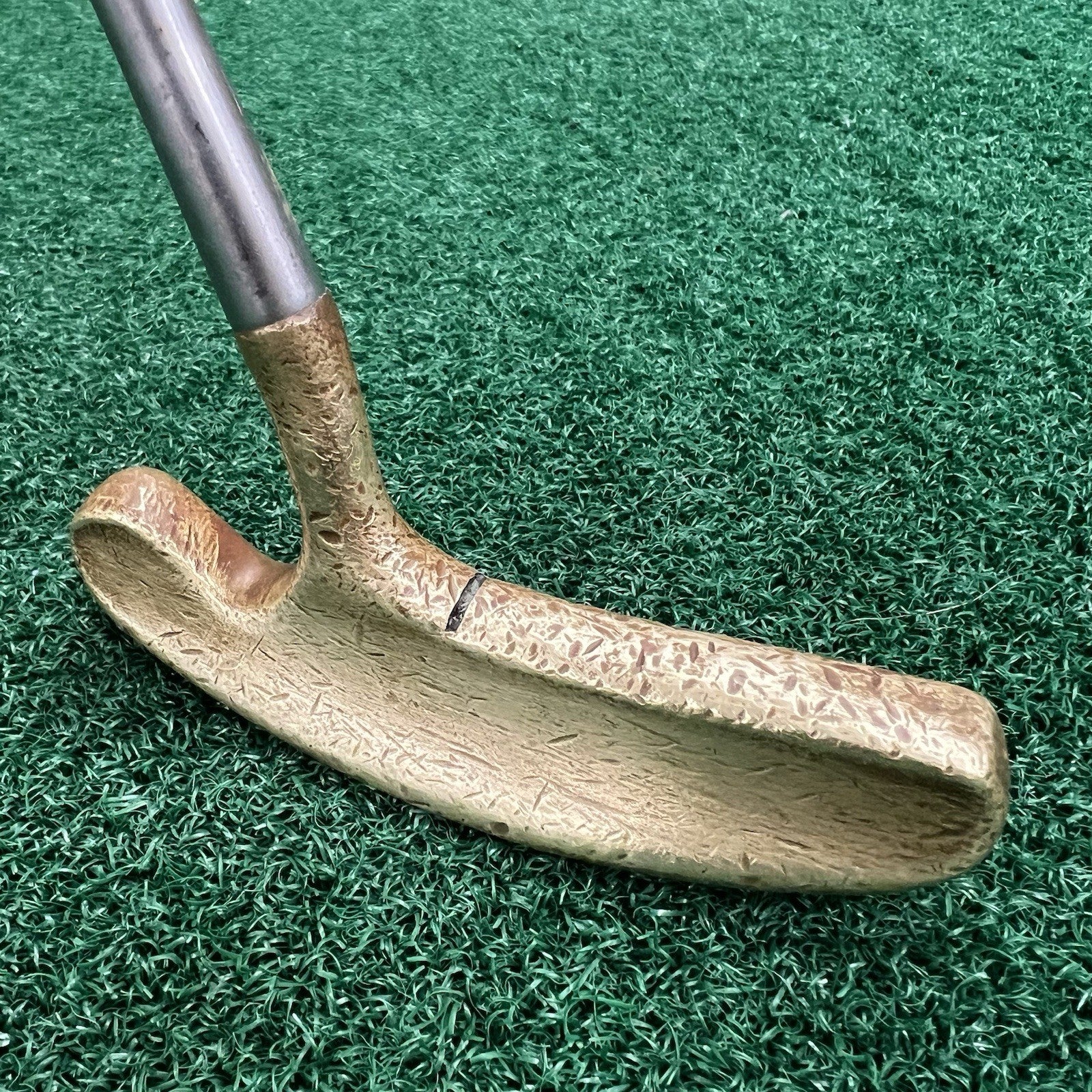 Titleist Bulls Eye Flange Putter Right Hand 35" Flare Tip Satin Shaft Jumbo Grip