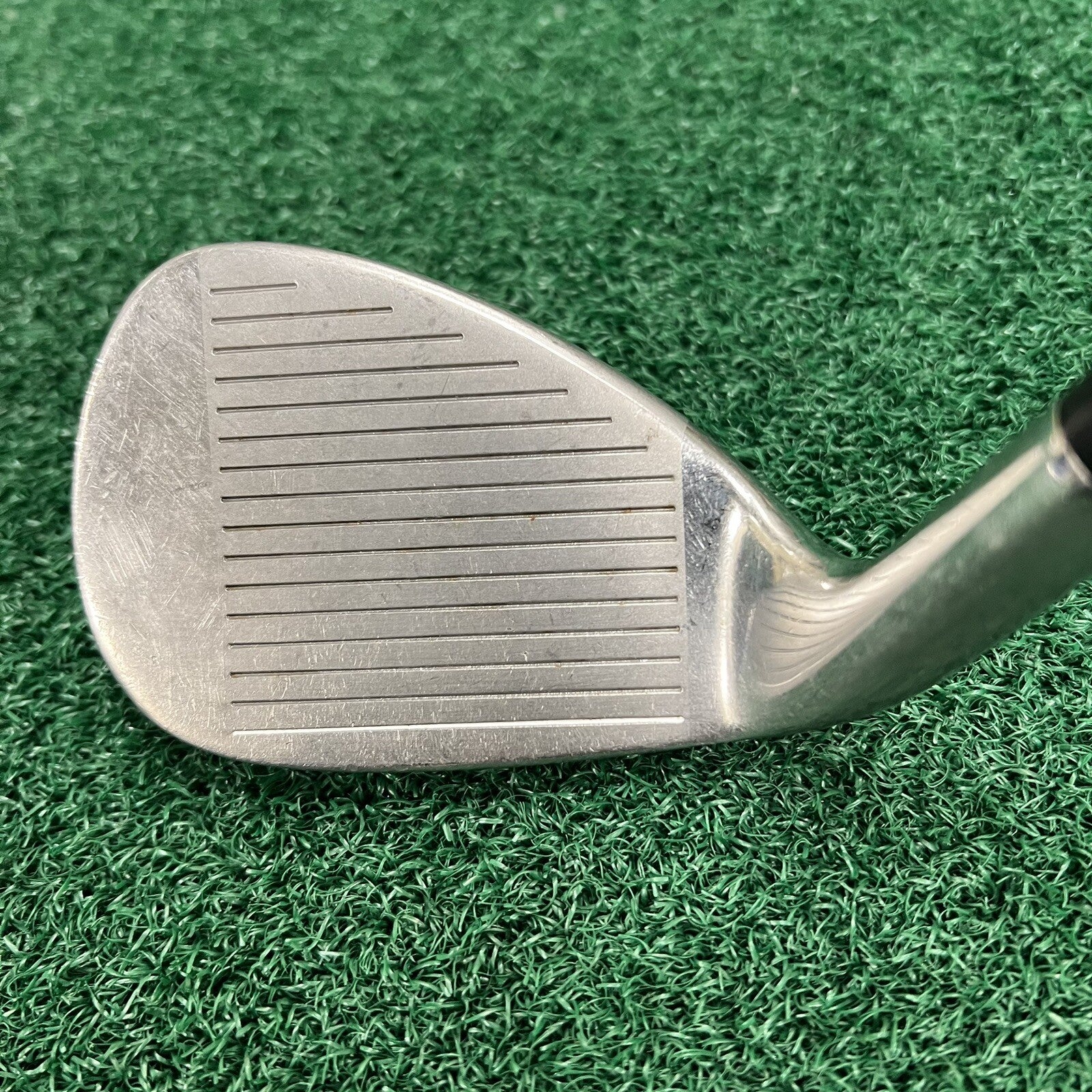 Tour Edge Exotics E8 Sand Wedge Regular Flex Graphite Shaft Men's Right Hand
